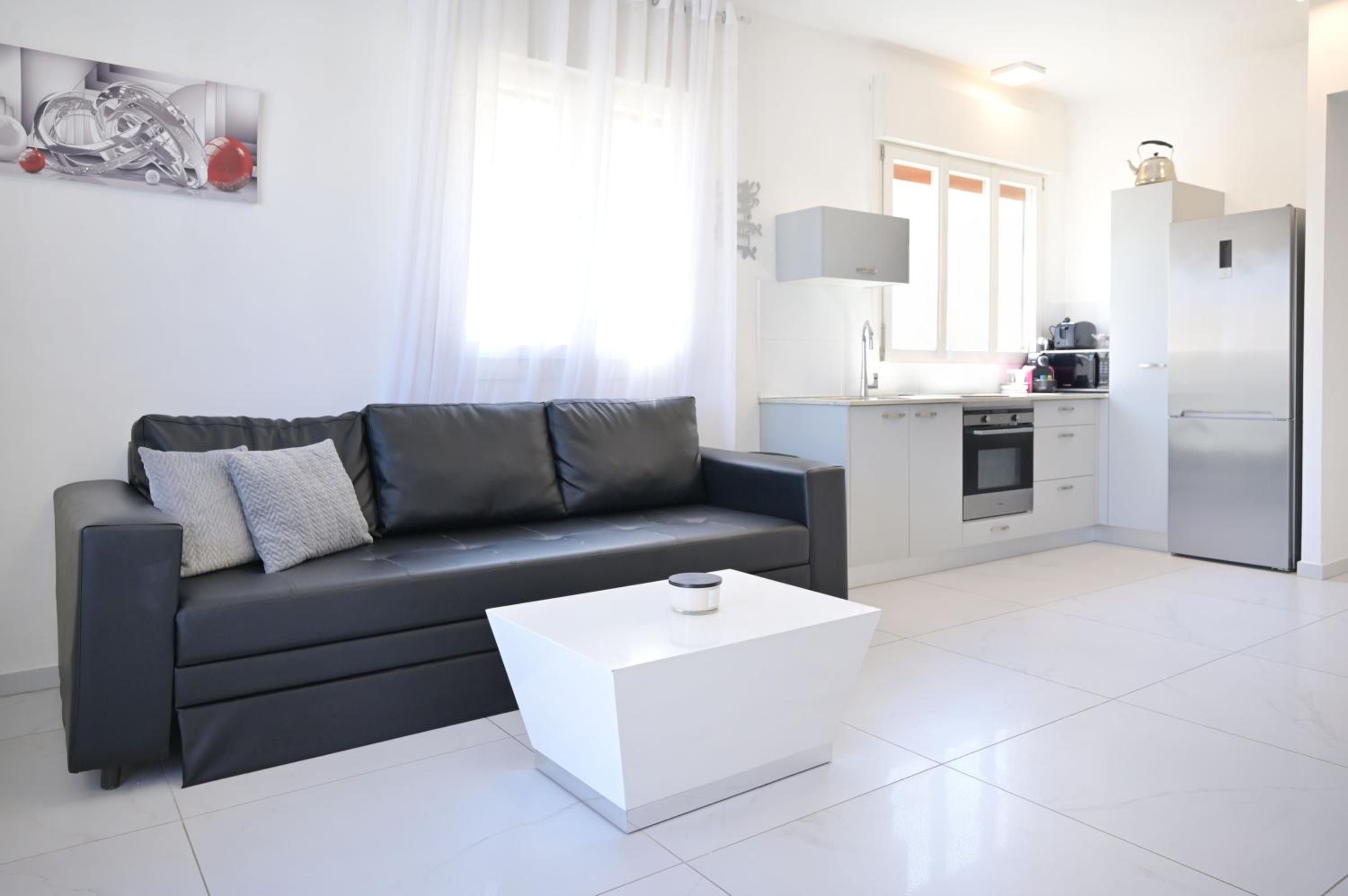 Sunny City 1BR in Shenkin st by HolyGuest view 2