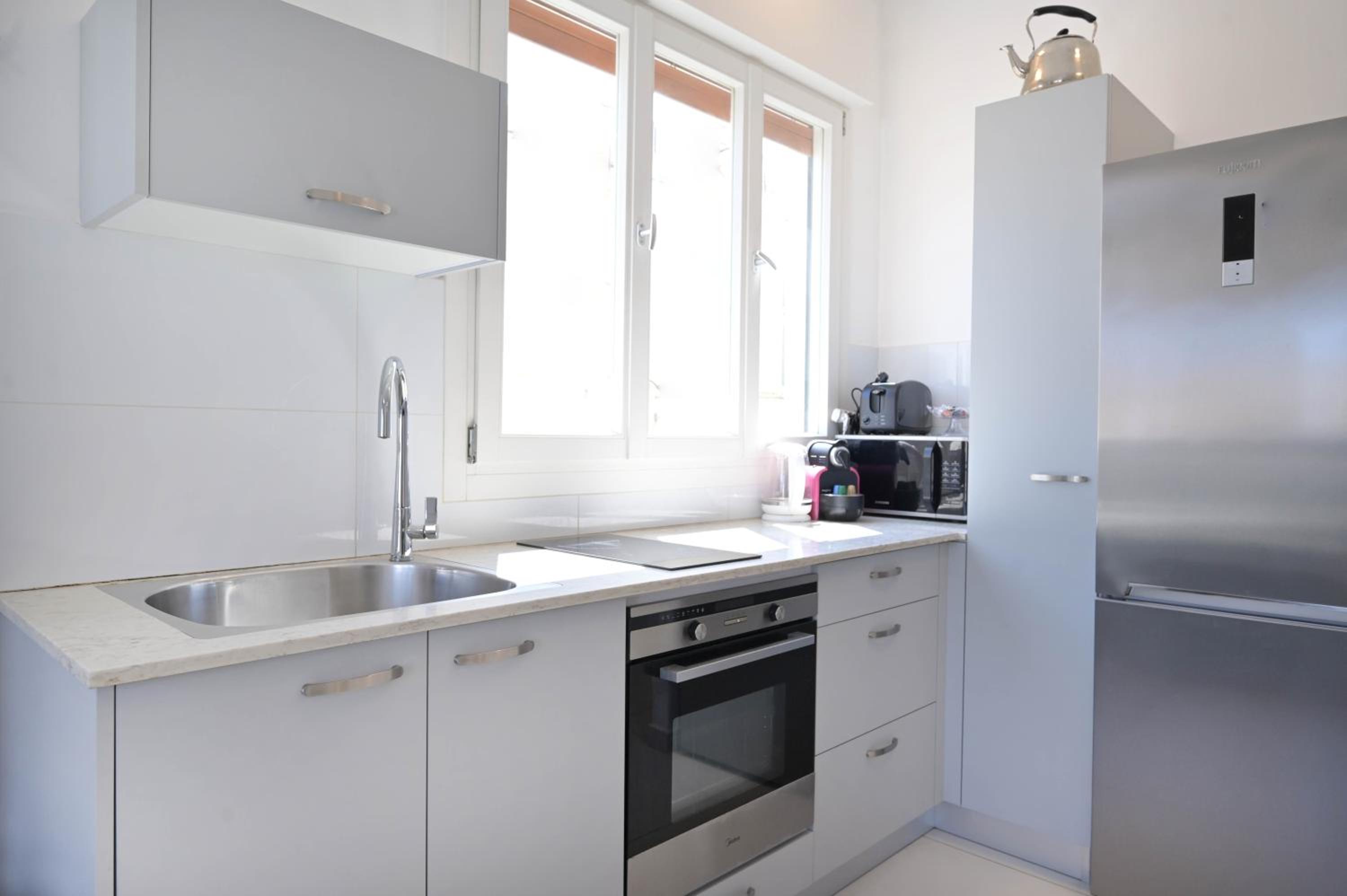 Sunny City 1BR in Shenkin st by HolyGuest view 5