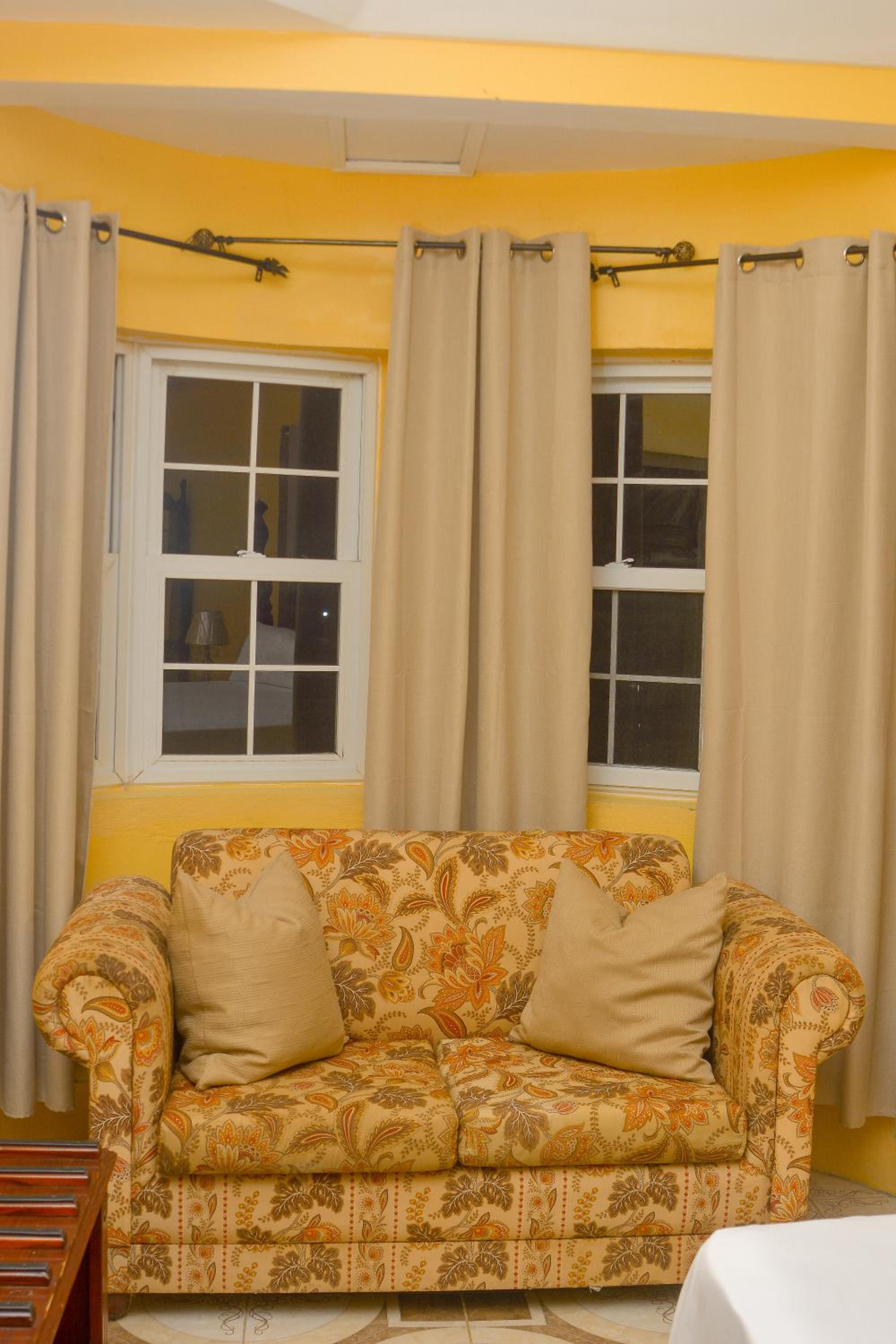 Veronica Villa -Lucea Jamaica view 5