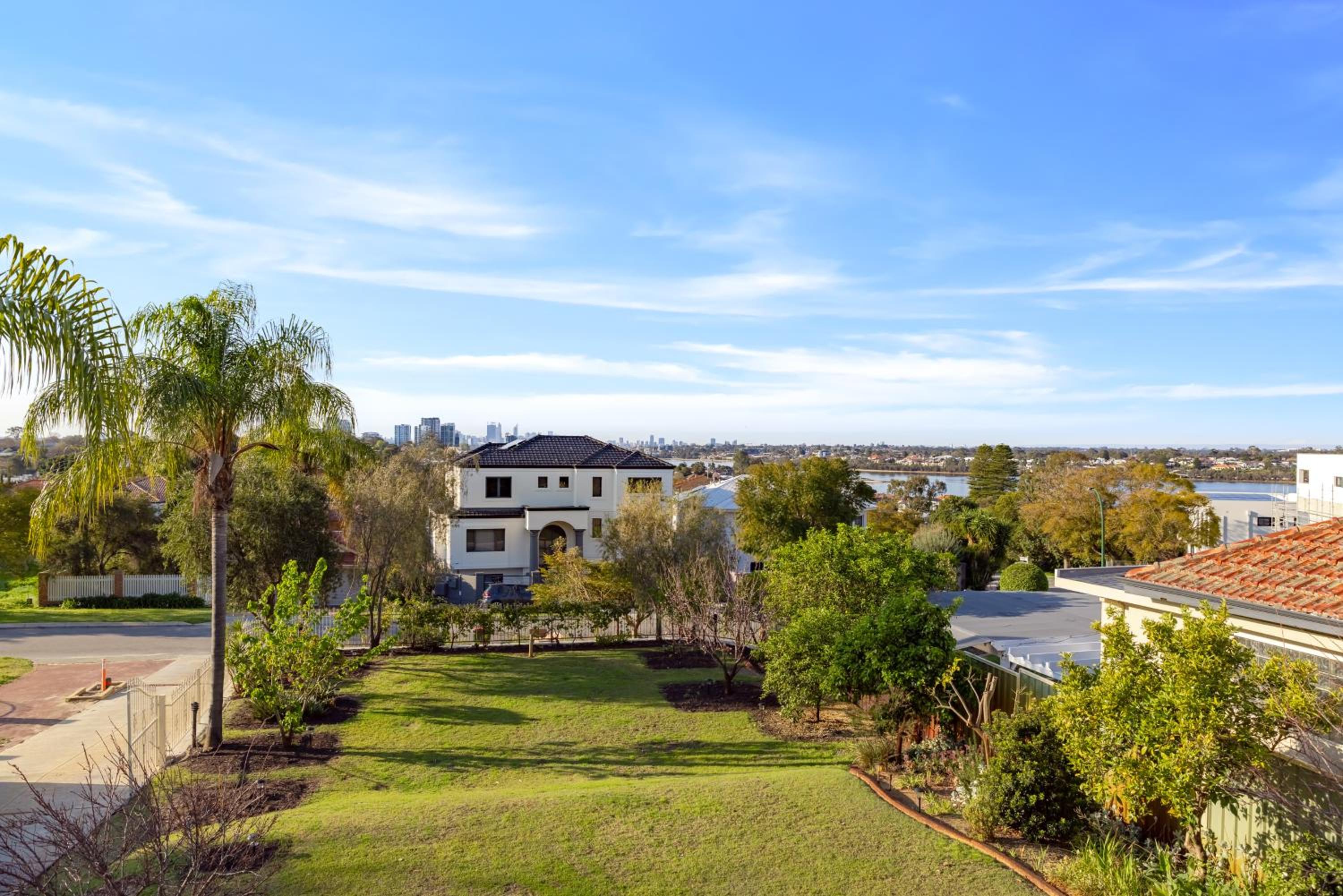 Beautiful House with a view!