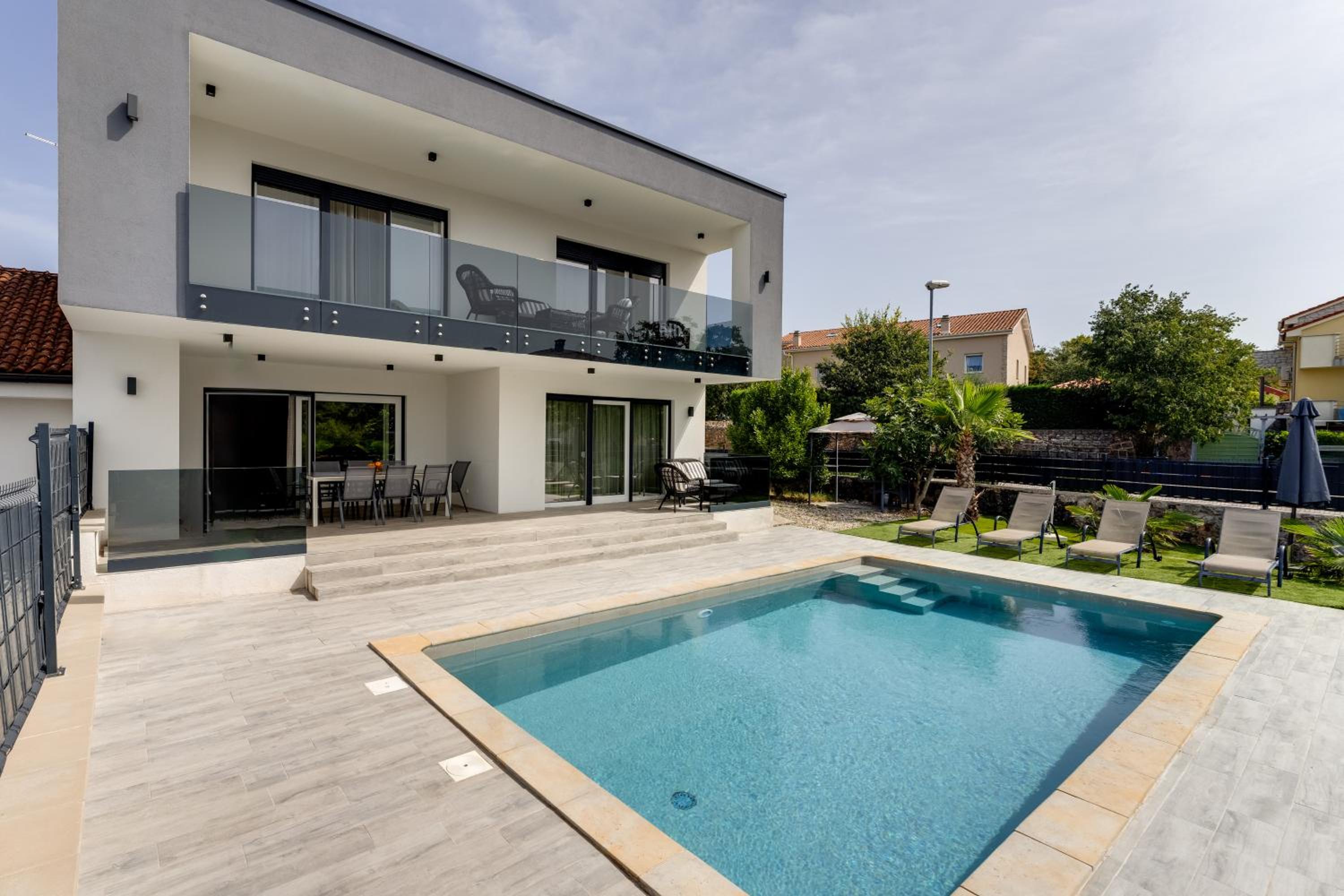 Beautiful new villa with a pool near beach - by TRAVELER tourist agency Krk ID 2410 view 3