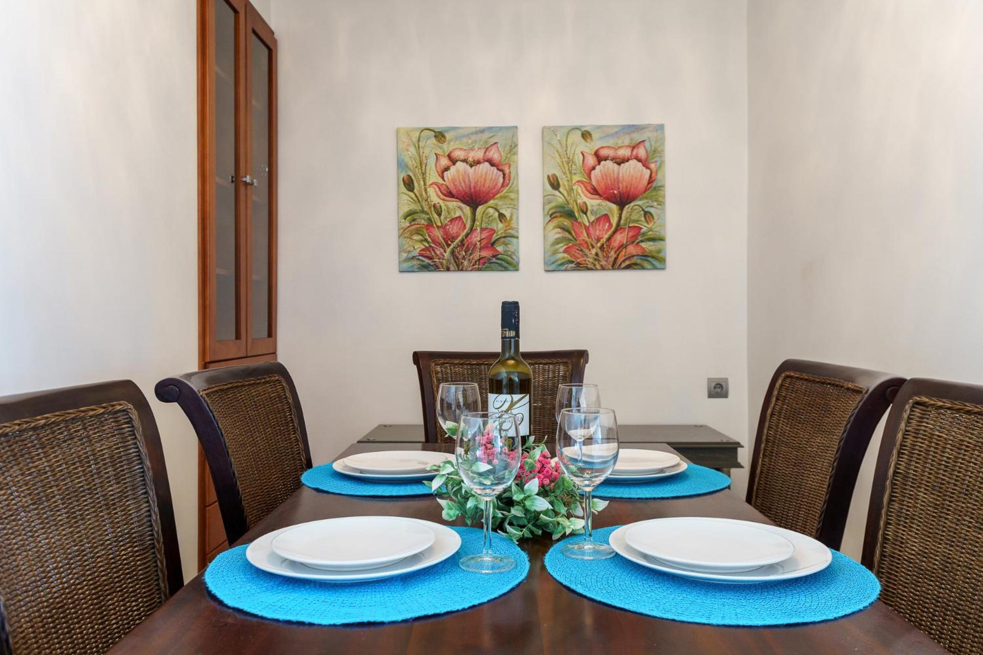 MalagaSuite Carihuela Apartments