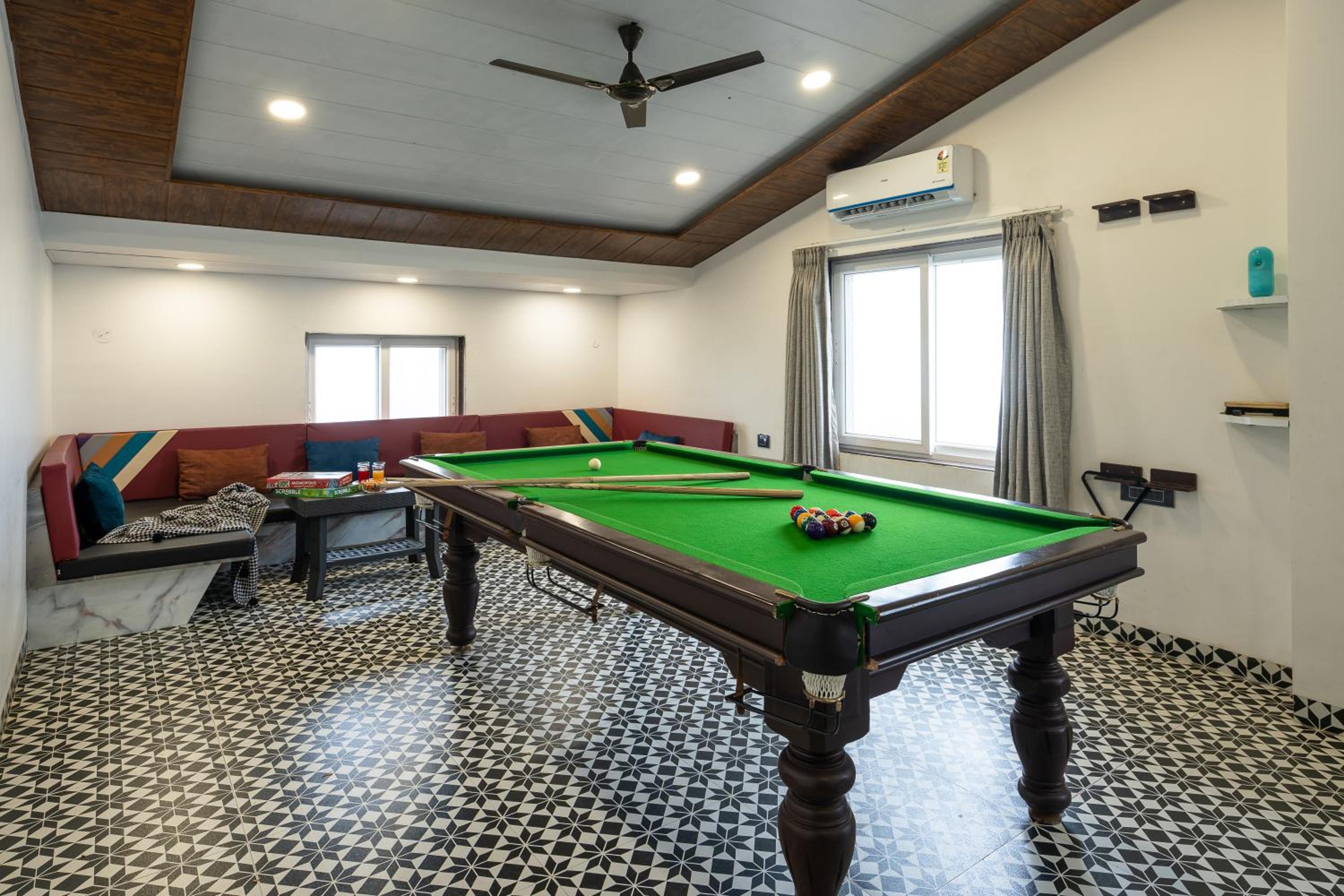 activities & amenities