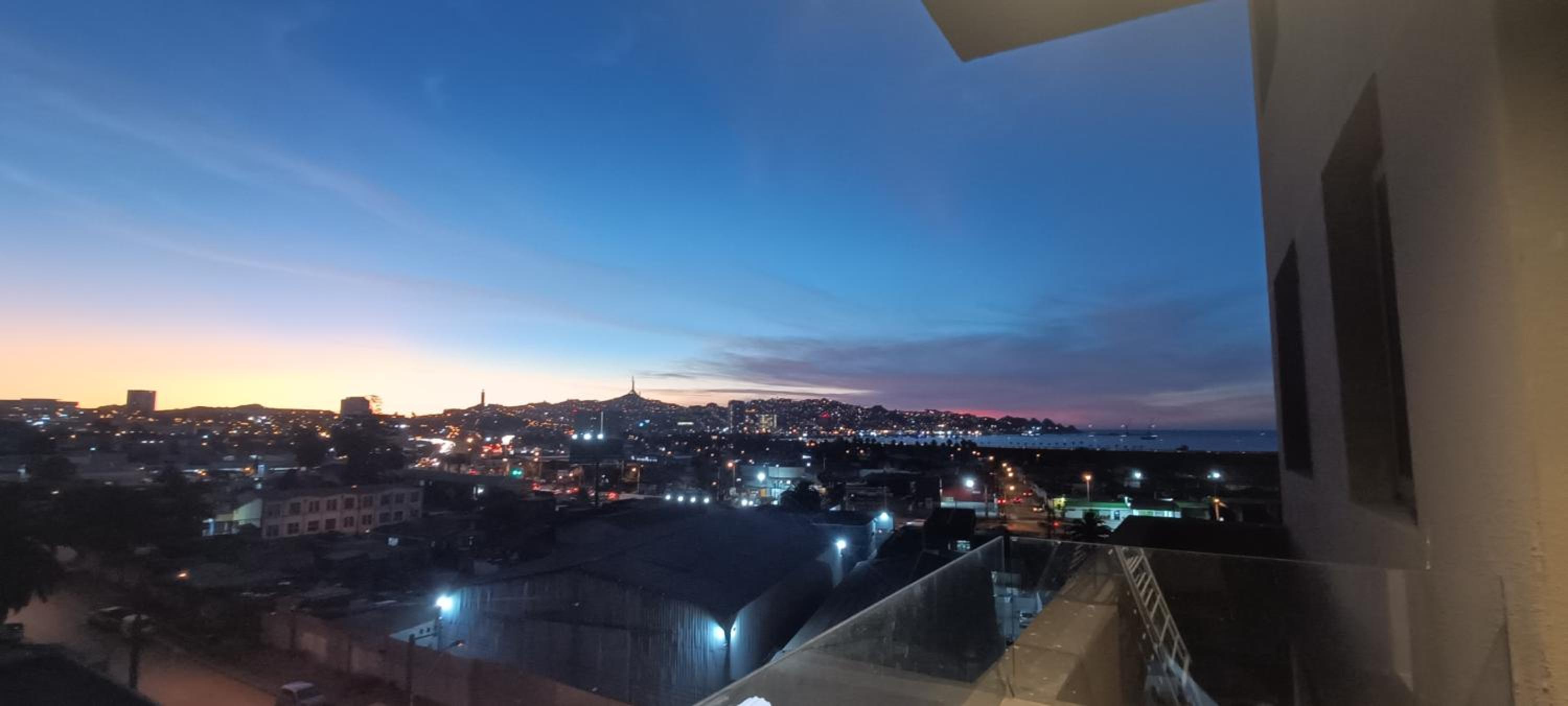 Departamento nuevo Santa Rosa del Mar, familiar, bien iluminado y cerca de todo, con estacionamiento gratis