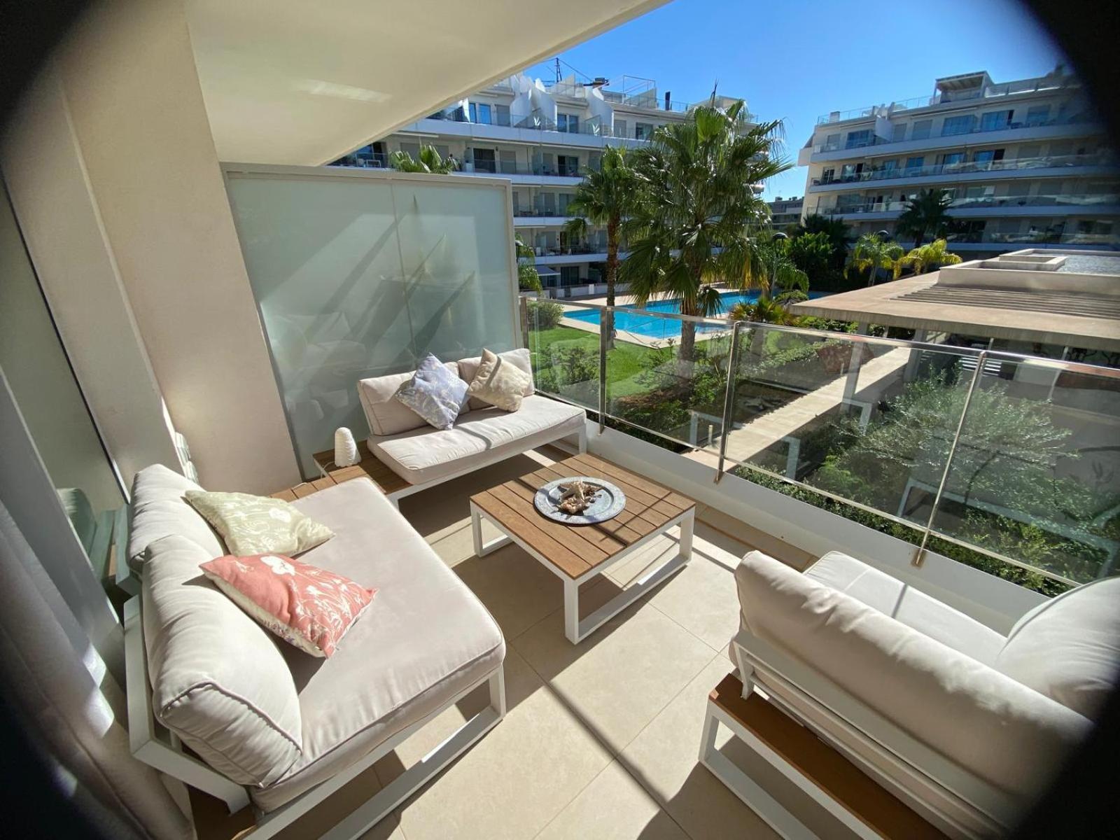 Apartamento playa y club náutico a 150m view 2