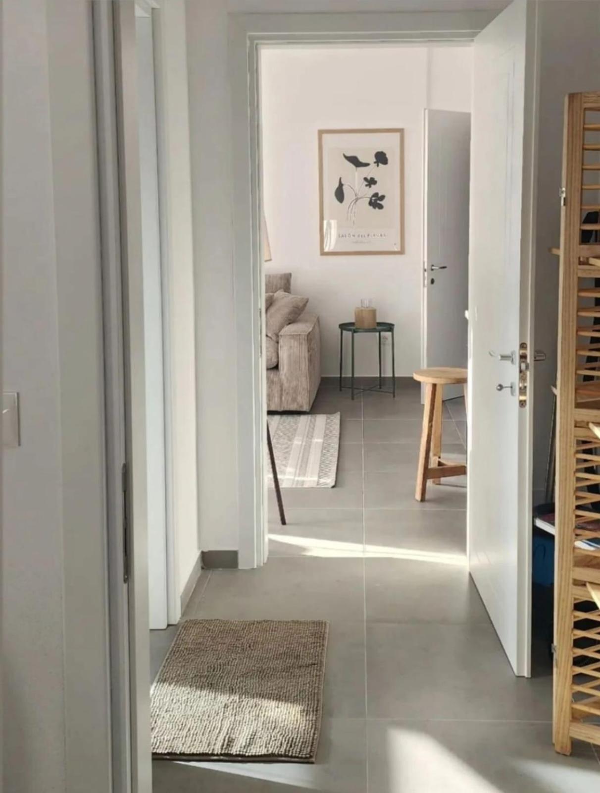 Akira Cozzy Apartments