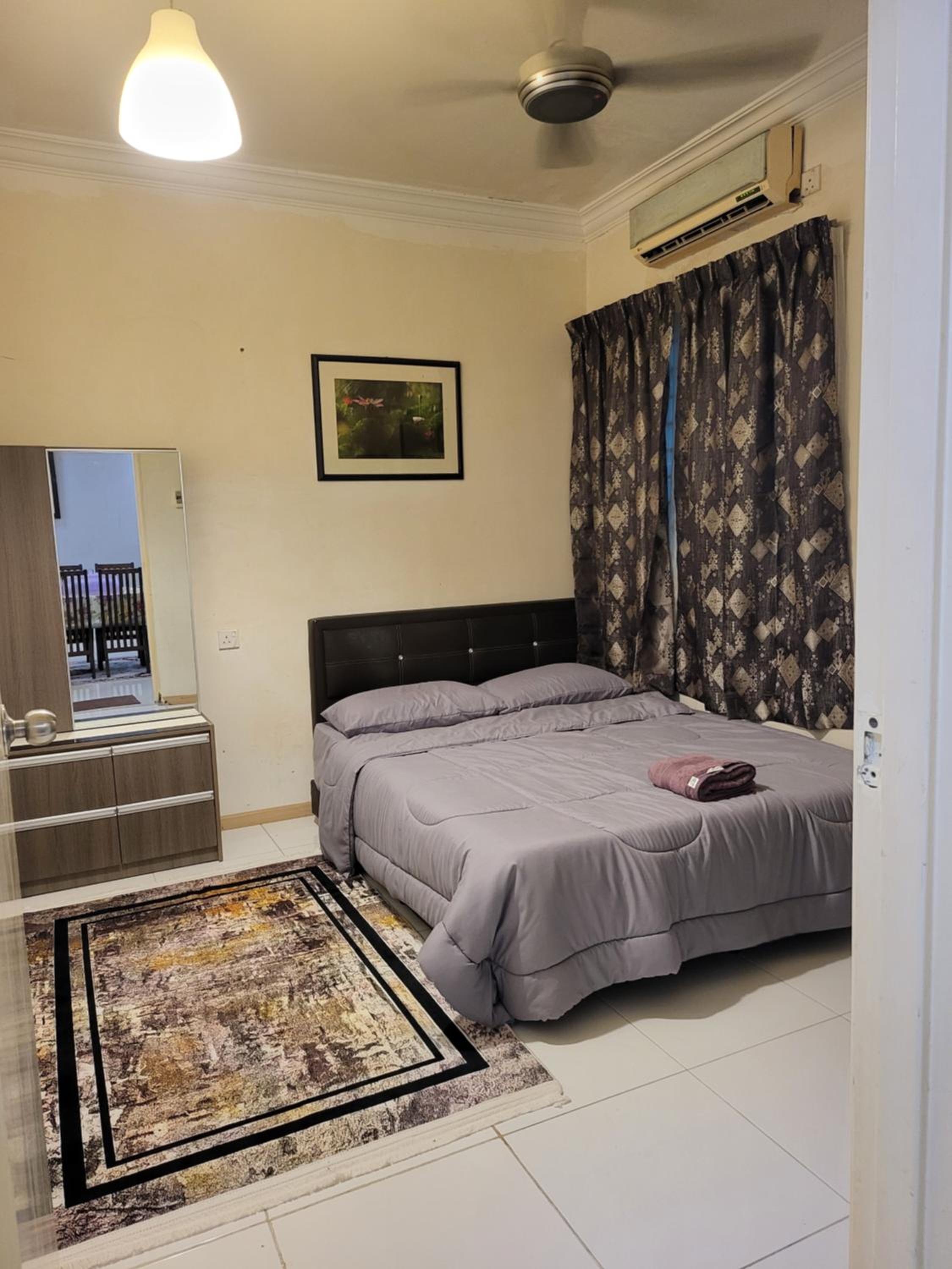 E-Nara Vista Alam Homestay Shah Alam photo 5