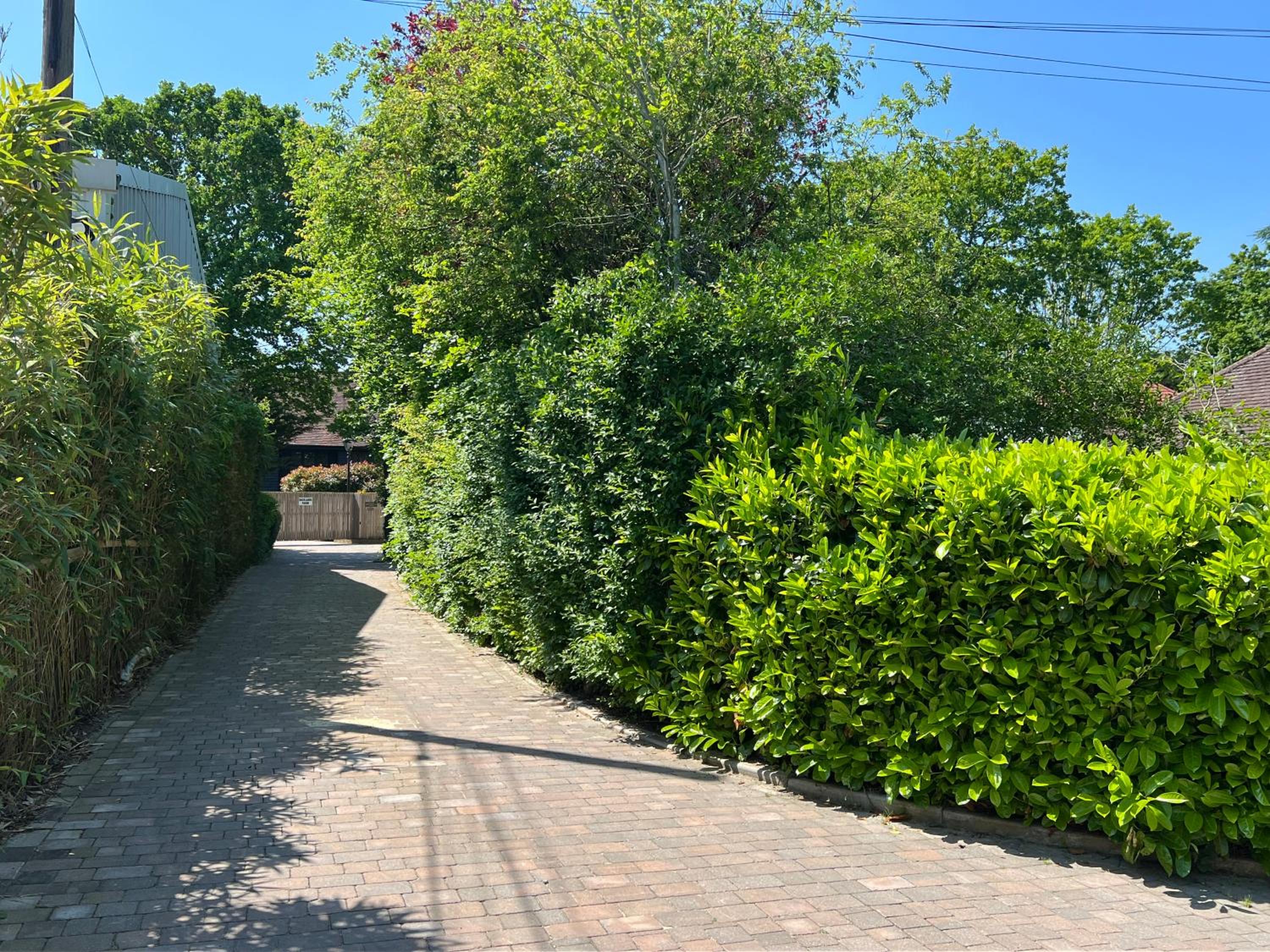 Amber Lodge Hickstead-A view 5