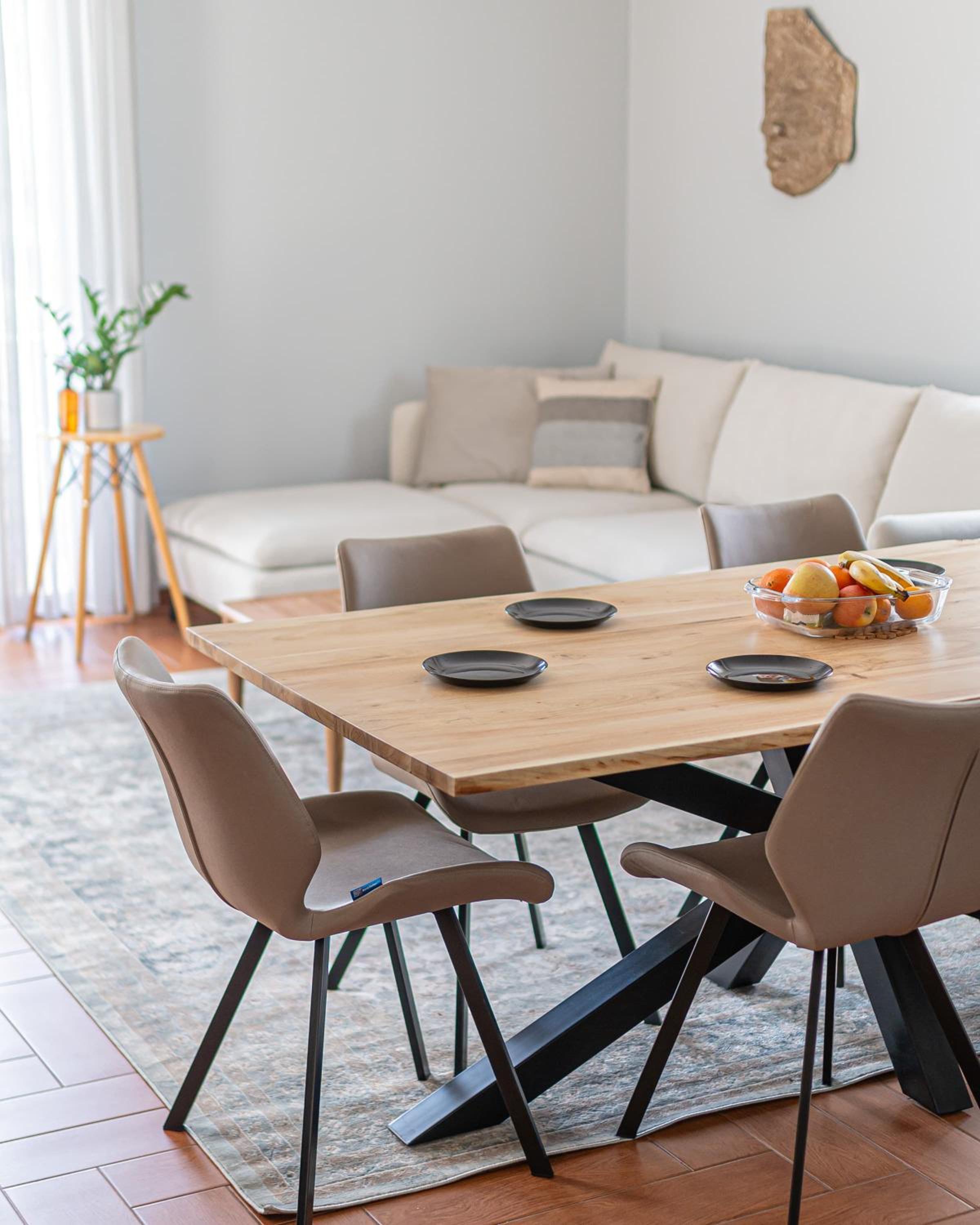 Green Oasis Apartment