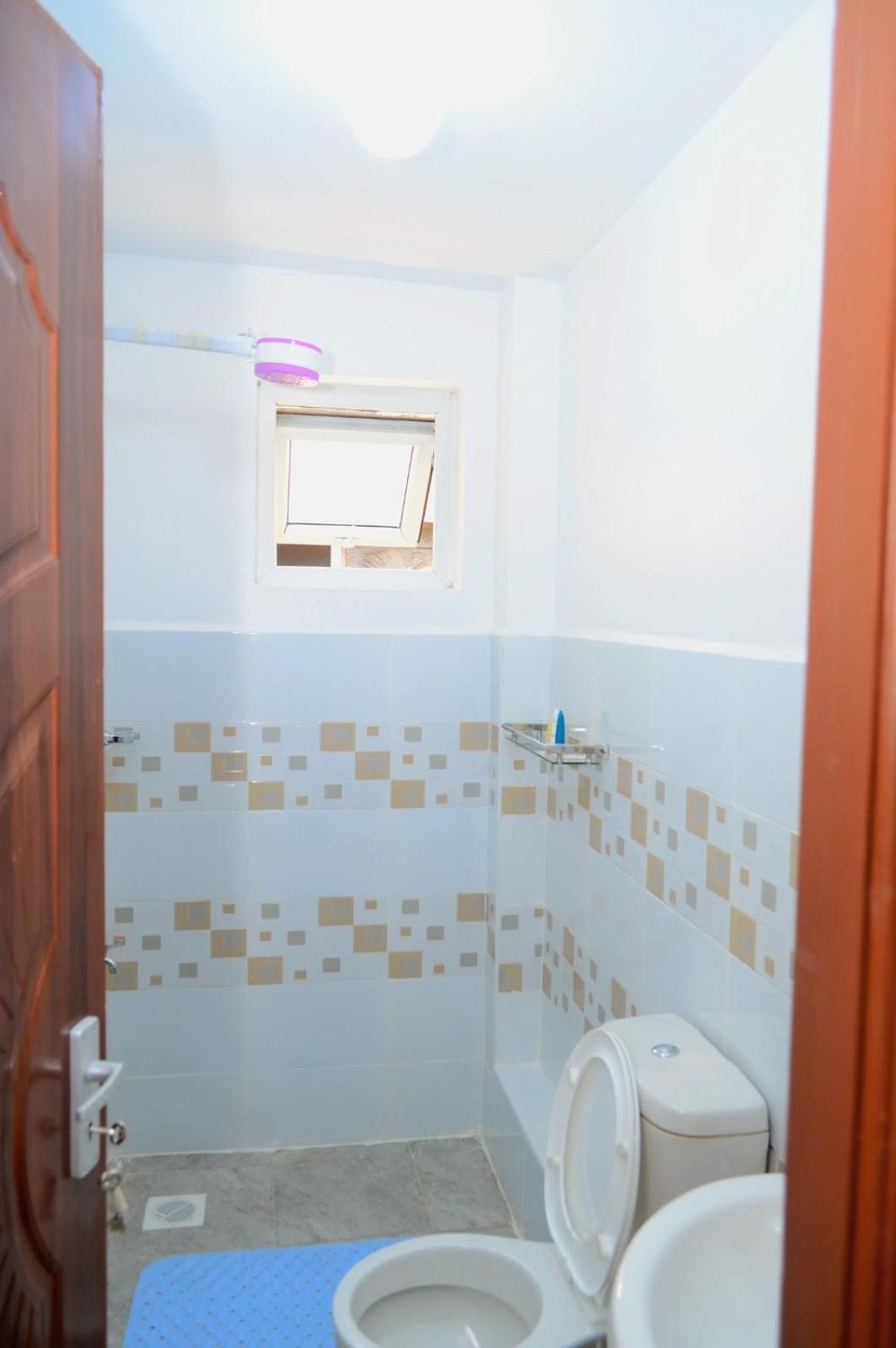 Olive Homes Stylish 3 Bedroom Getaway view 3