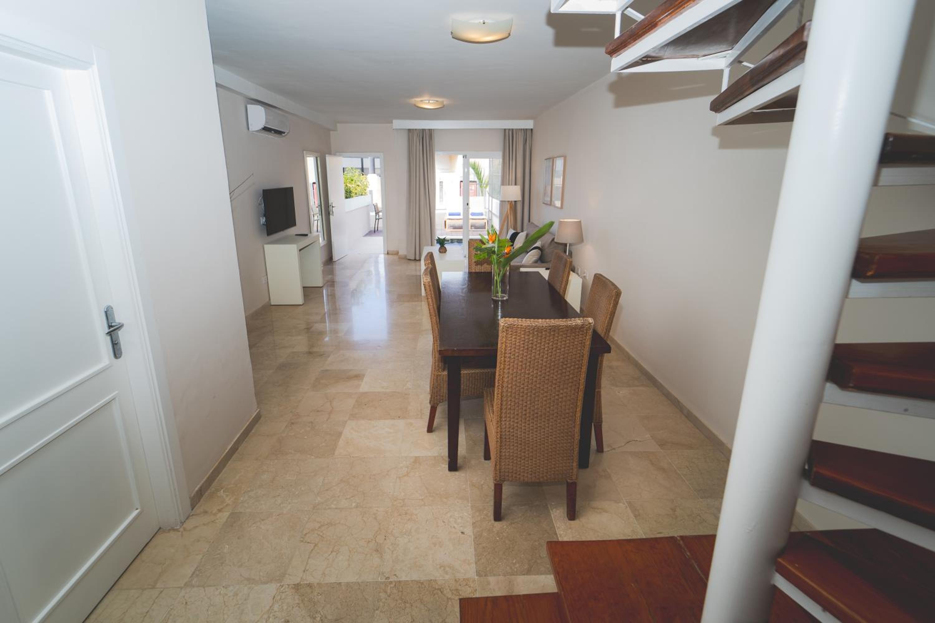 Los Olivos Beach Resort — photo 82