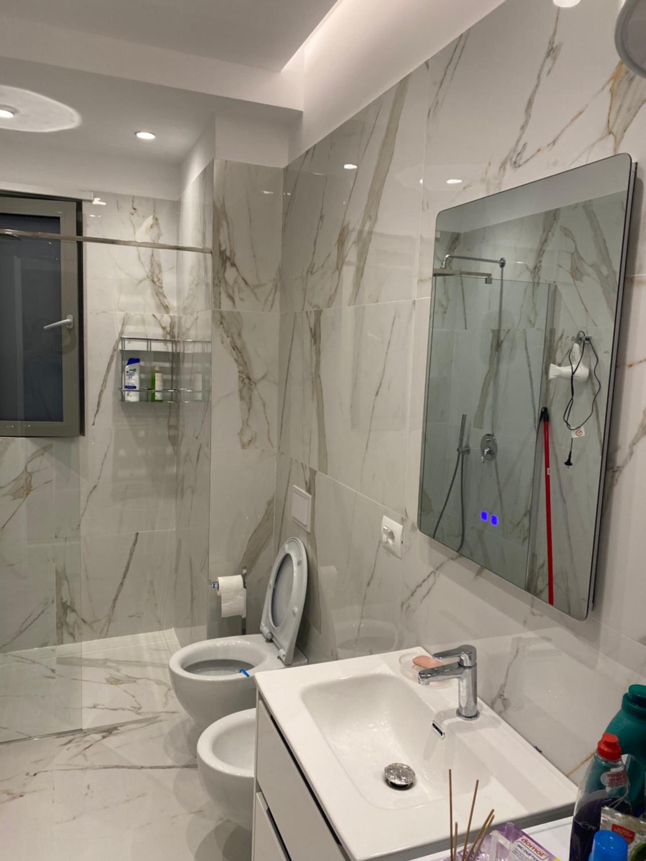 Klik Belview center Apartment