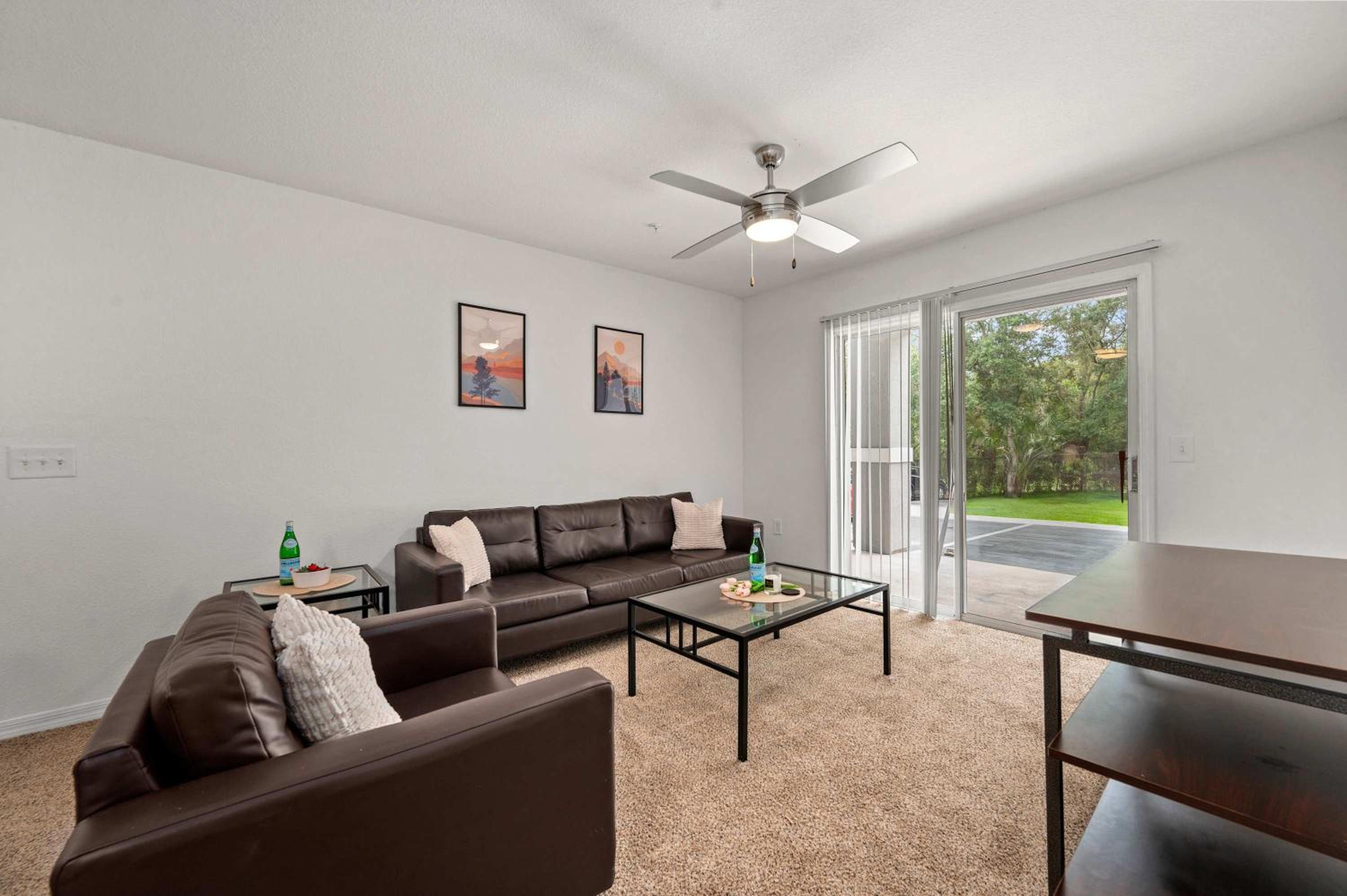Tampa Vacations - Modern Stay 1 Mile to USF Pool Gym - Property Image 32