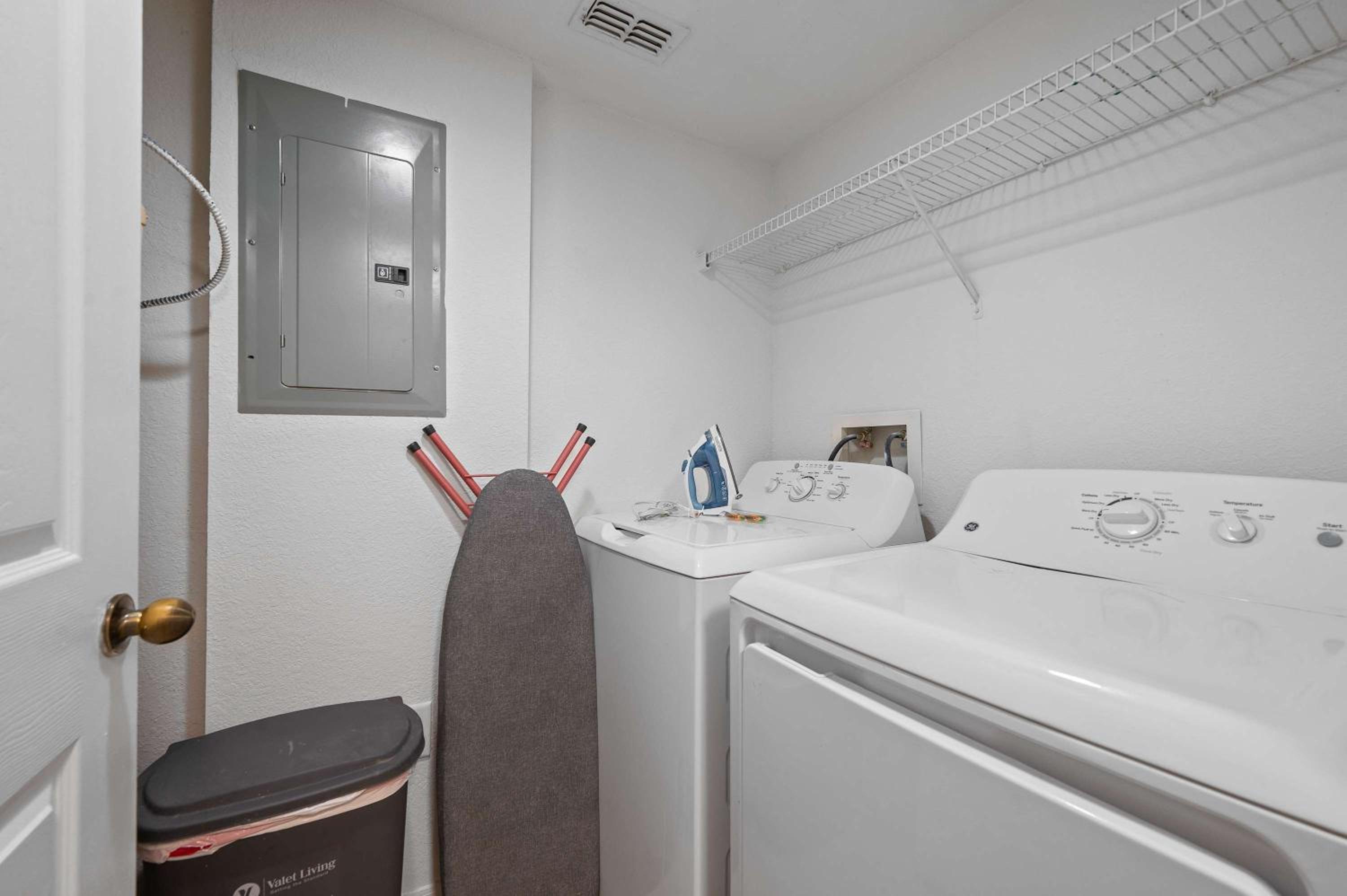Tampa Vacations - Modern Stay 1 Mile to USF Pool Gym - Property Image 55