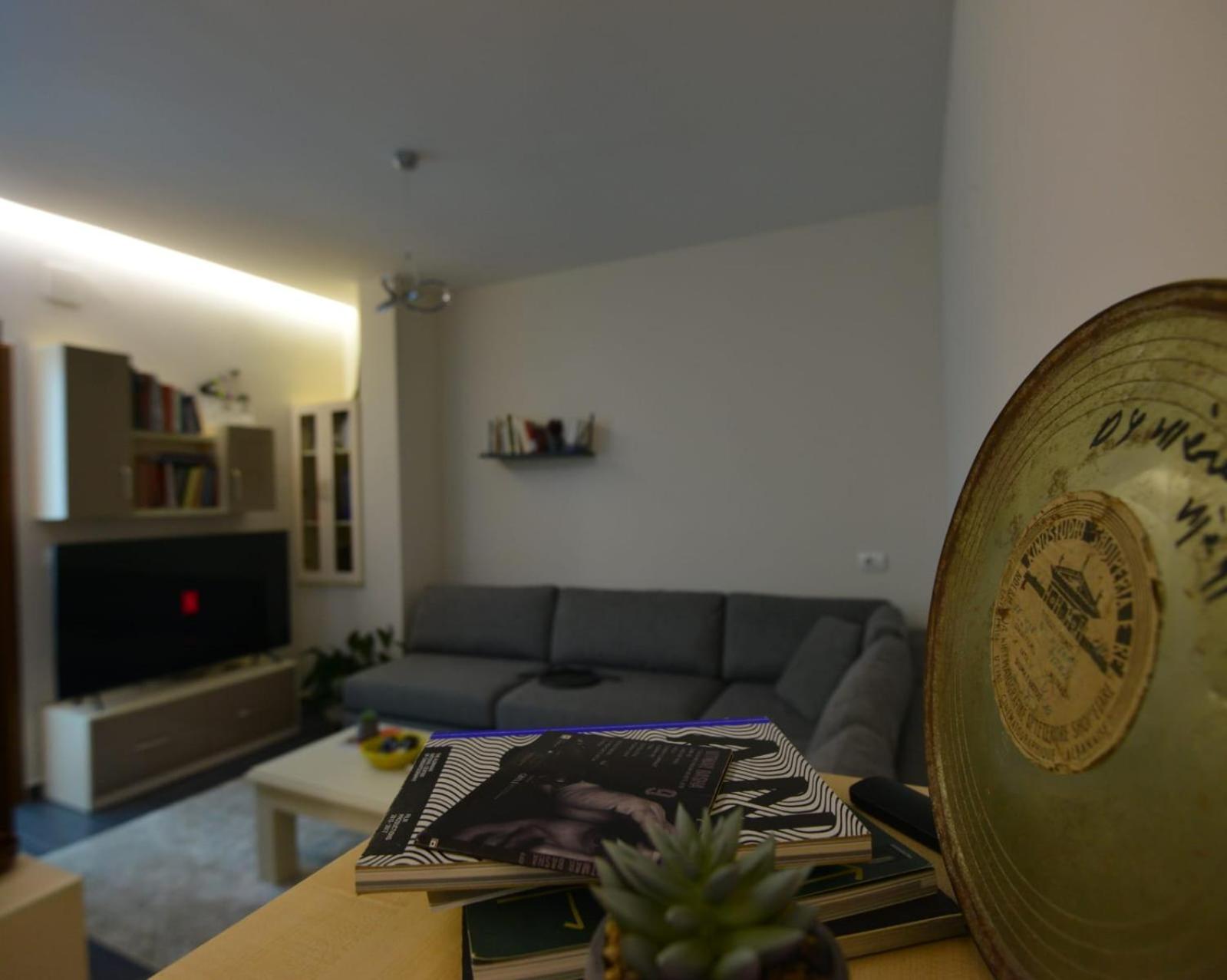 Green Oasis Apartment