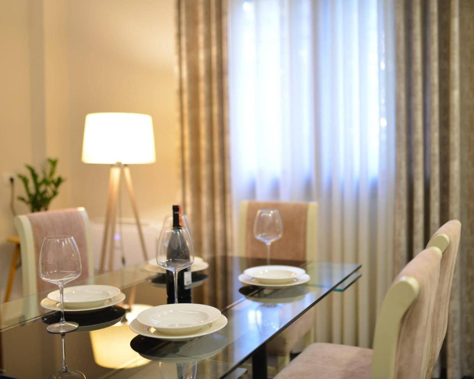 Green Oasis Apartment