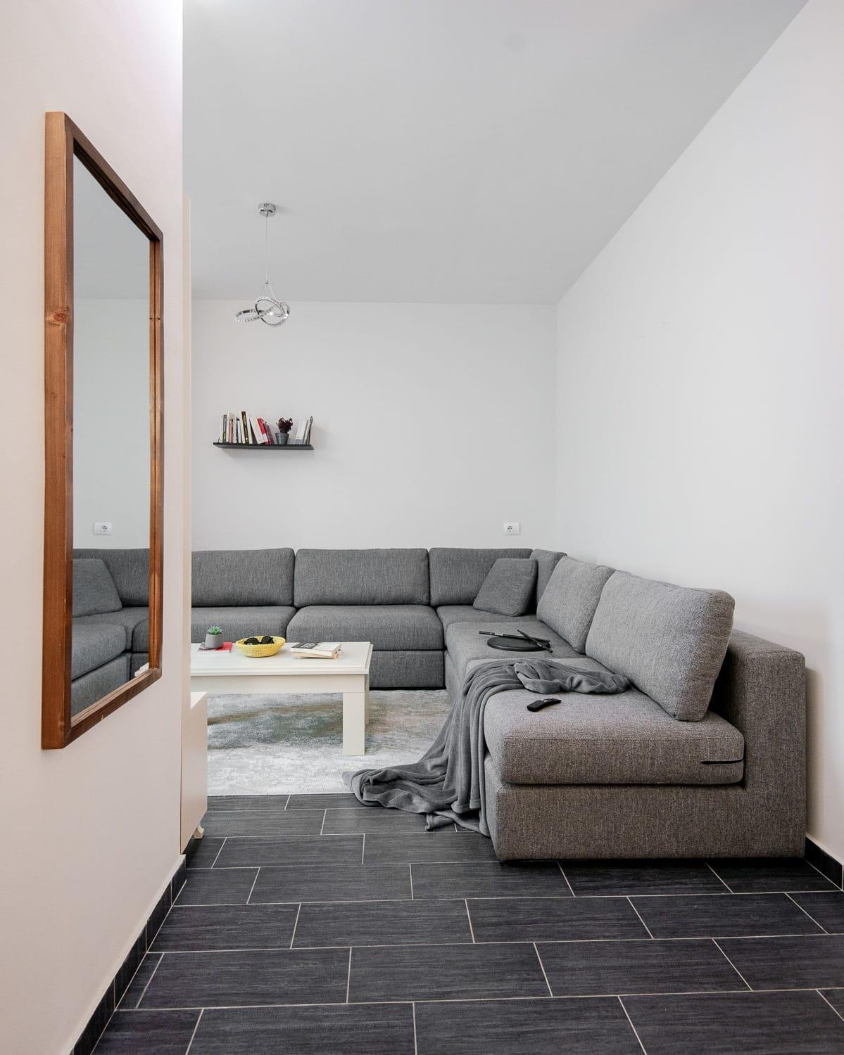 Green Oasis Apartment