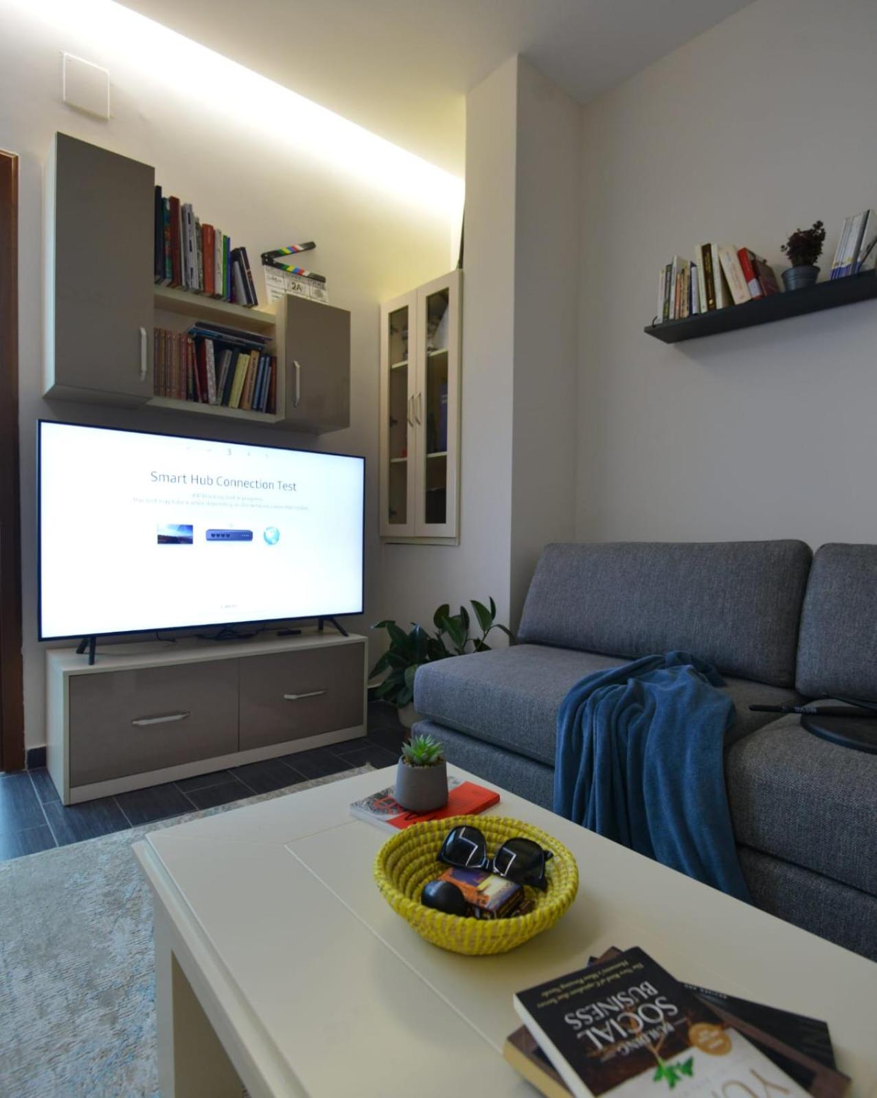 Green Oasis Apartment