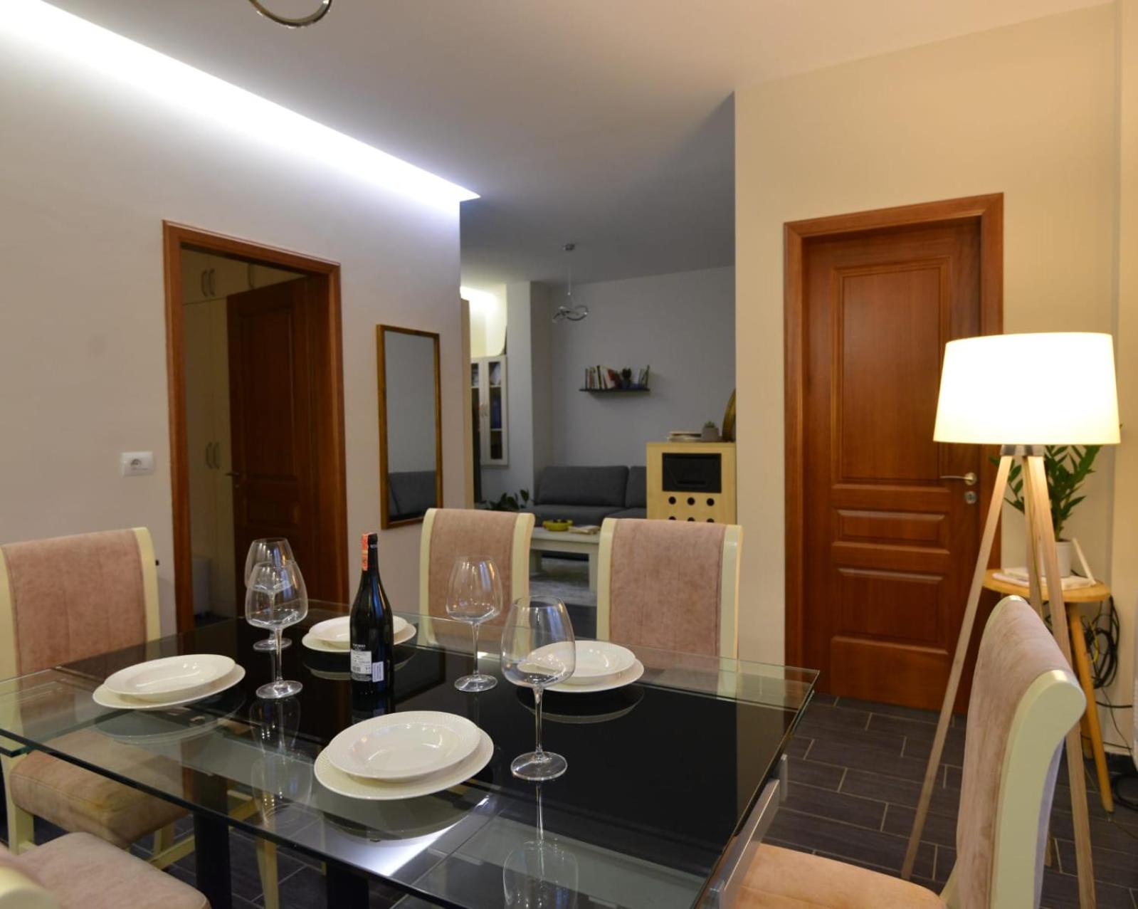 Green Oasis Apartment