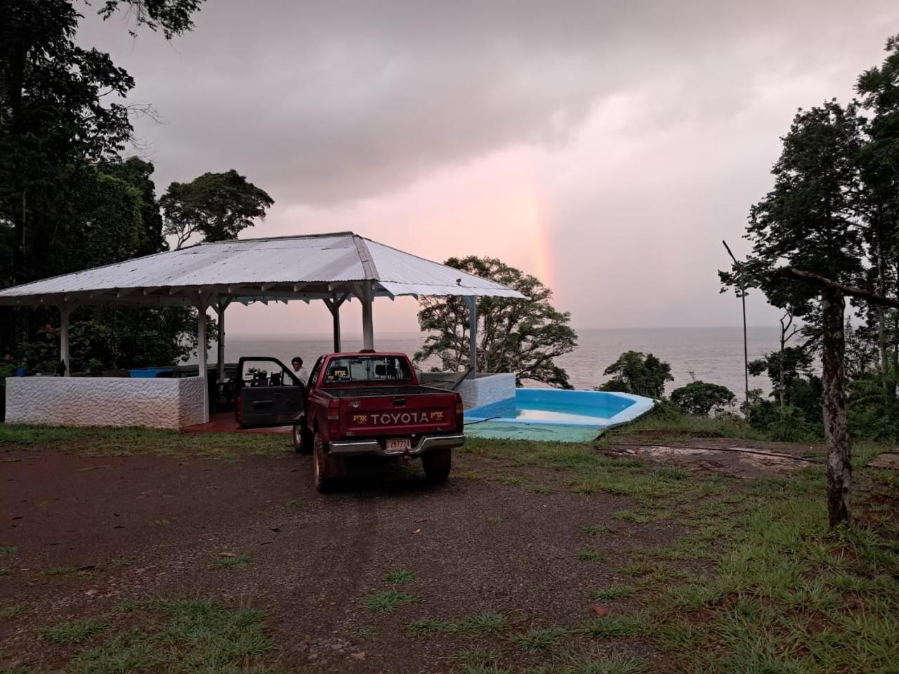 Salamoli Gulf view house