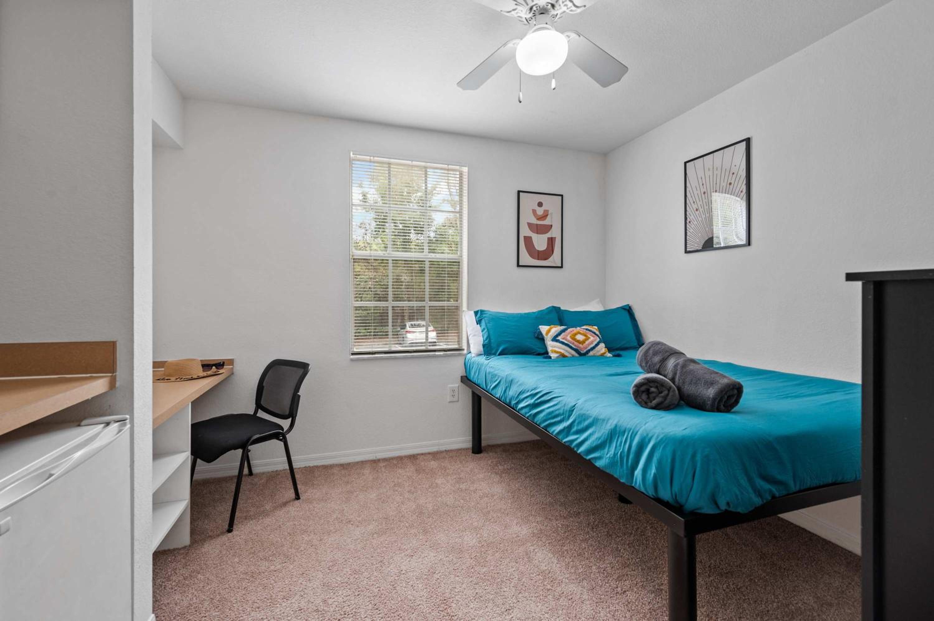 Tampa Vacations - 8MI from DT Free Pool GYM - Property Image 7