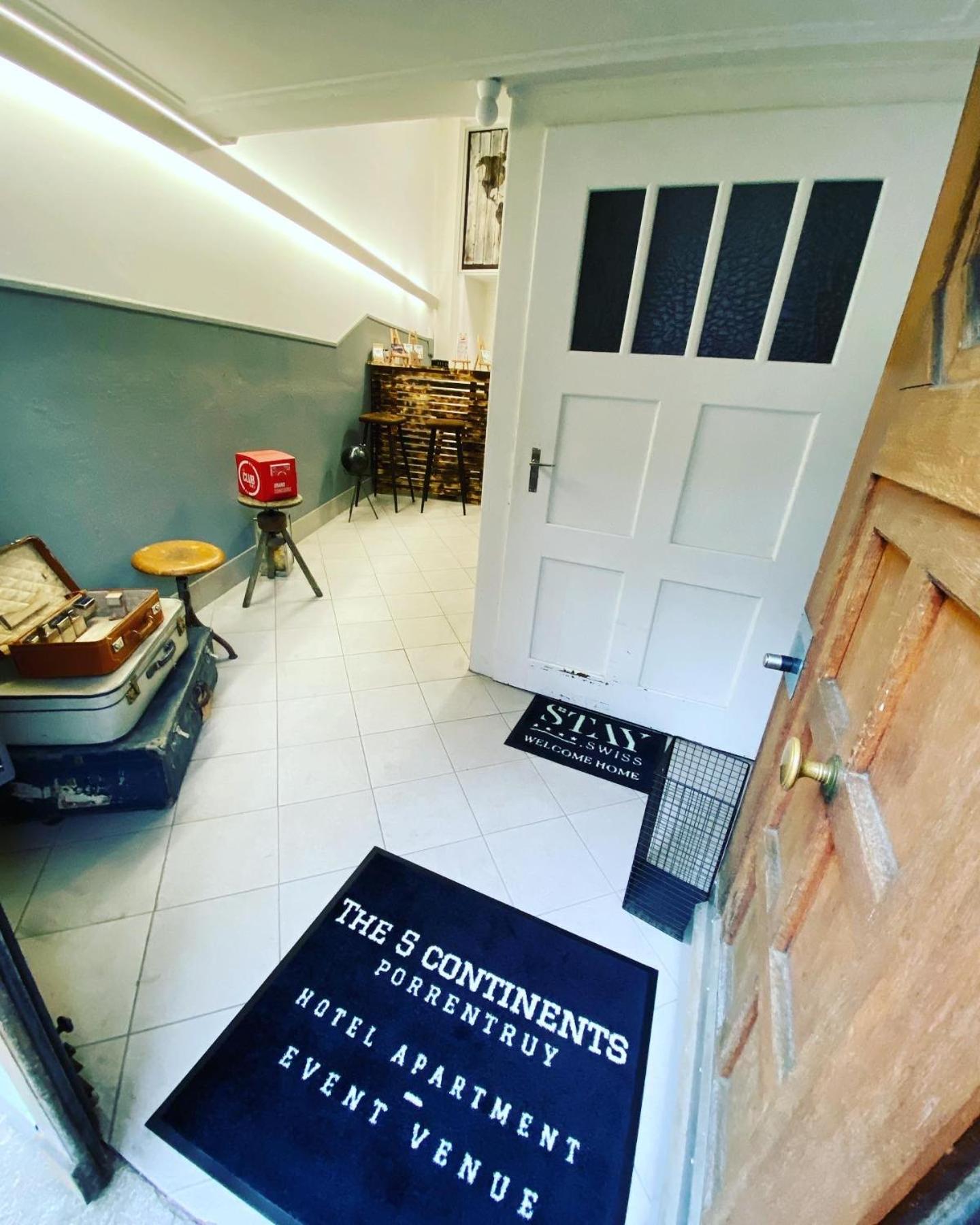 The5Continents III - Youth Hostel by Stay Swiss