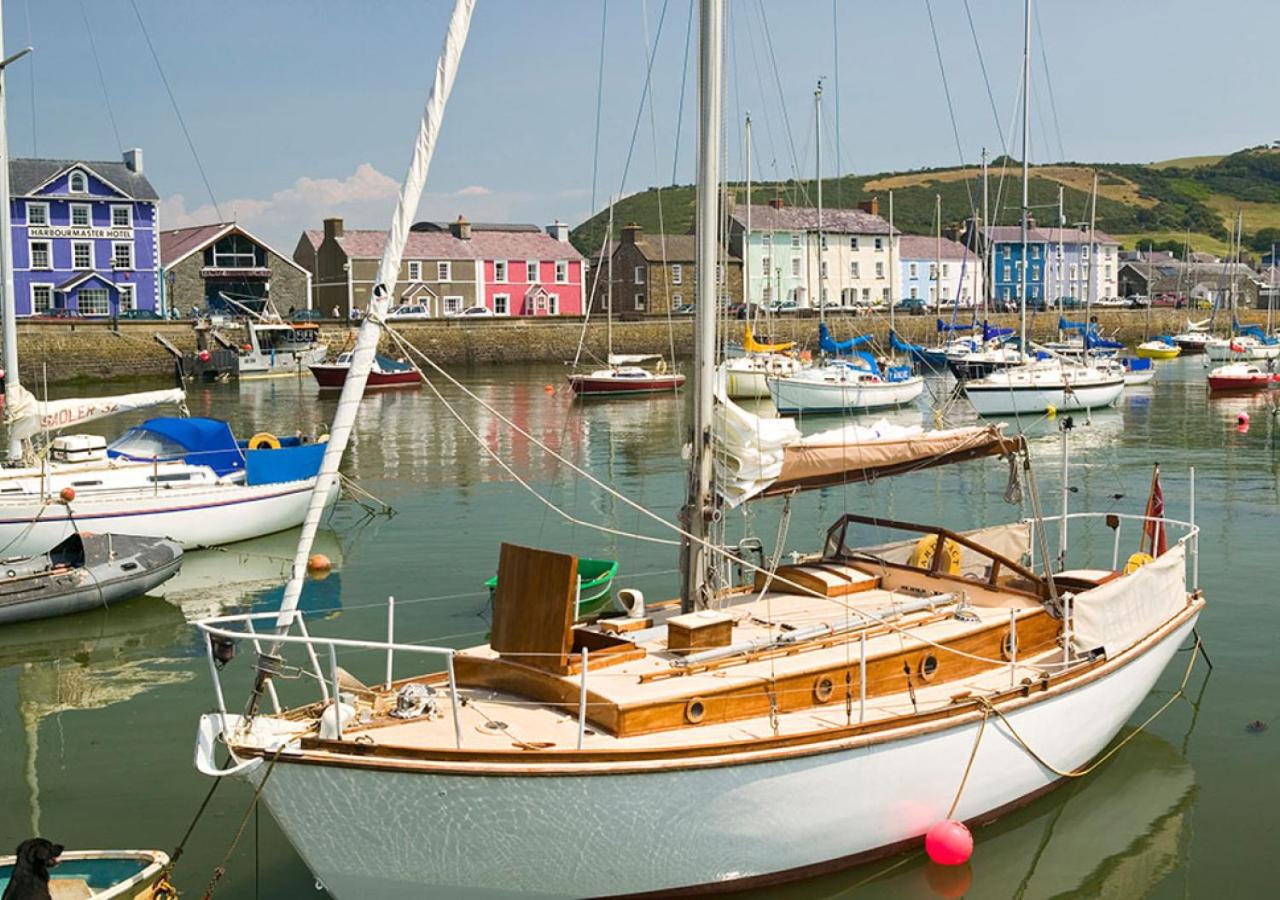 3 Bed in Aberaeron oc-b27954