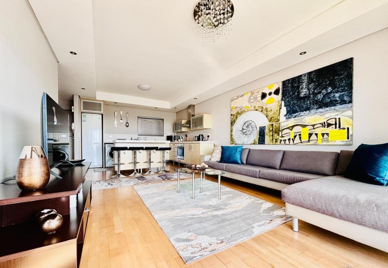 ZALS Luxury- Knightsbridge 2 Bed view 4