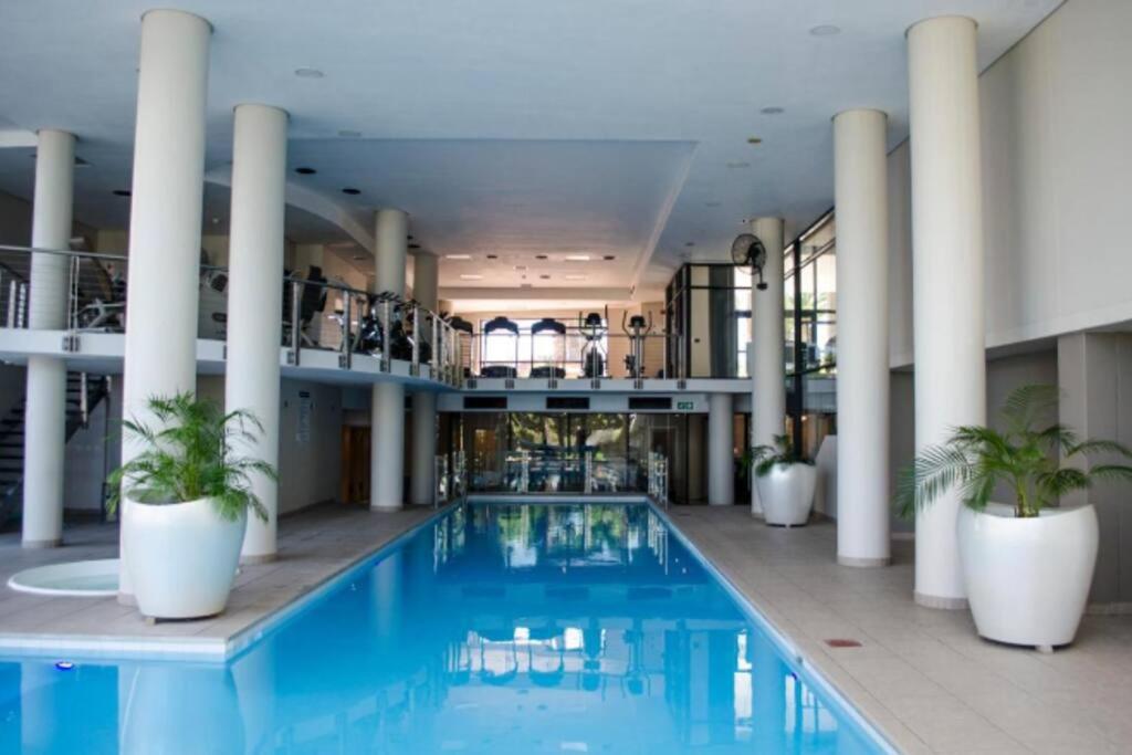ZALS Luxury- Knightsbridge 2 Bed view 2