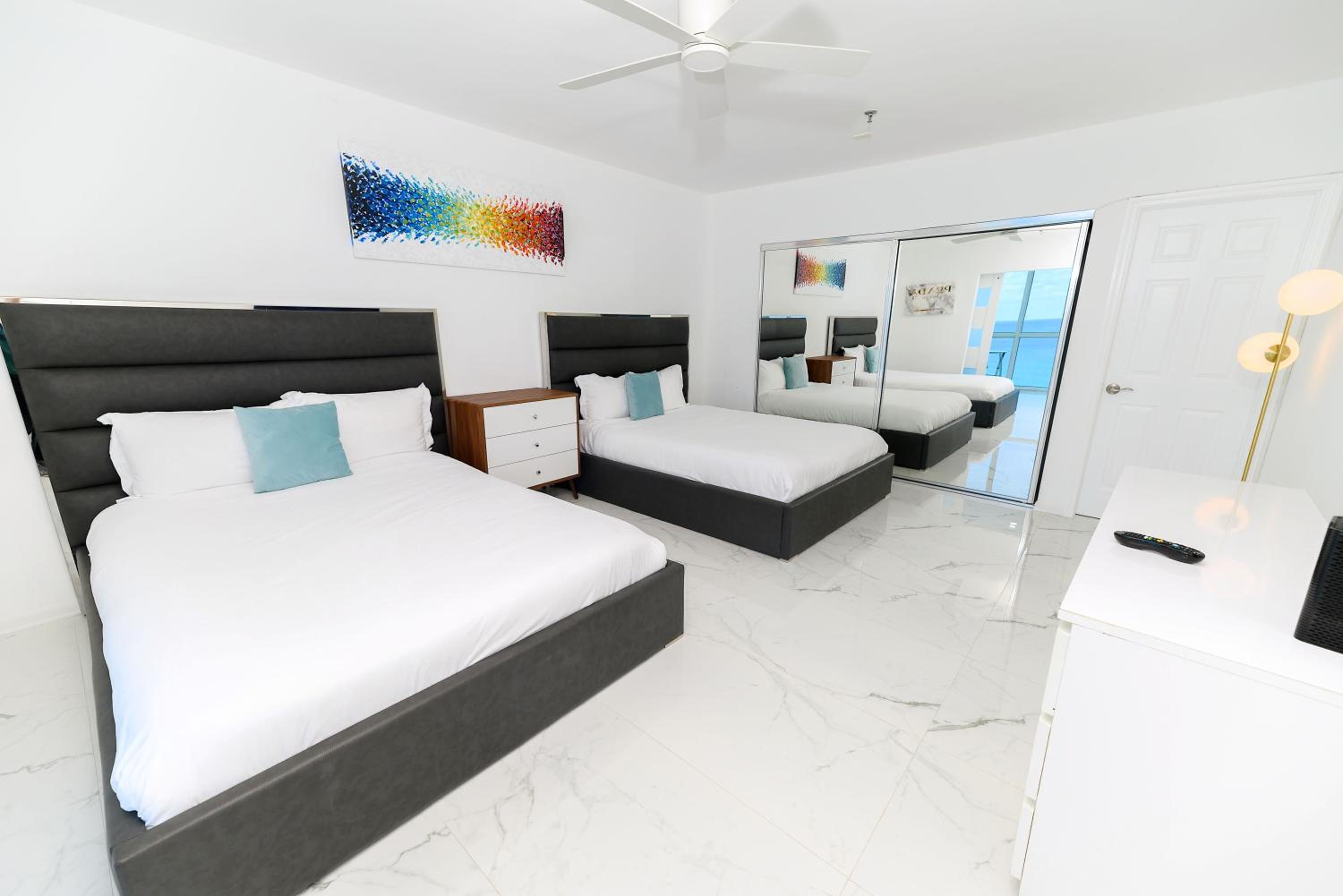 SeaStays-Miami Beach Apartments
