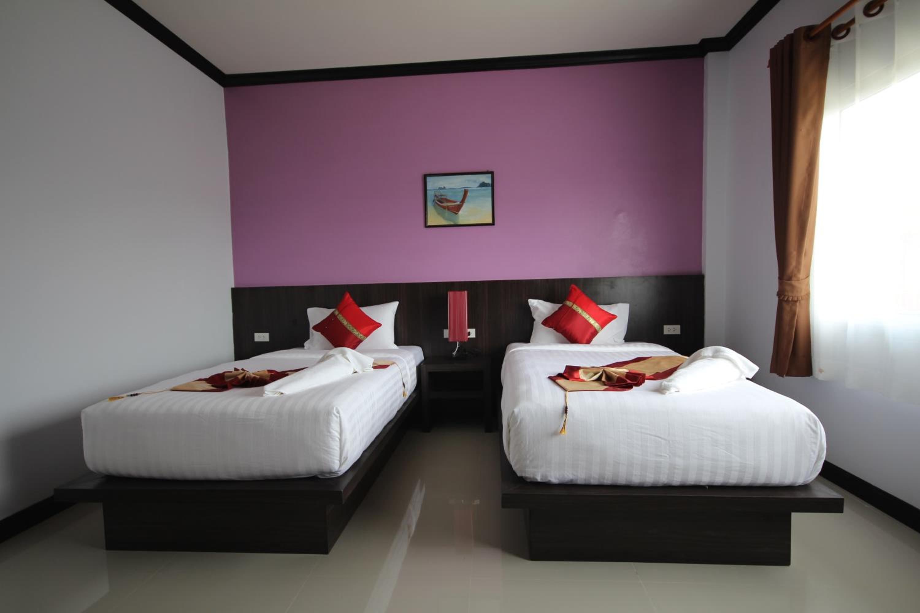 Lanta Lapaya Resort