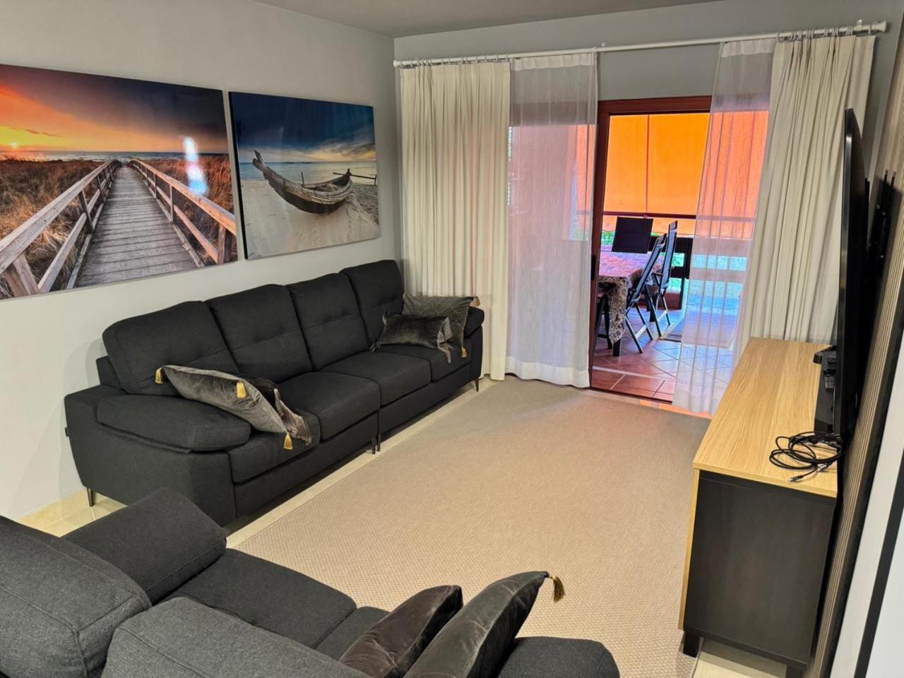 Marbella Bliss 2 Min to Alicate Beach and Pool in Residence
