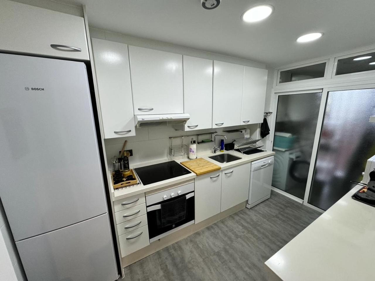 Marbella Bliss 2 Min to Alicate Beach and Pool in Residence