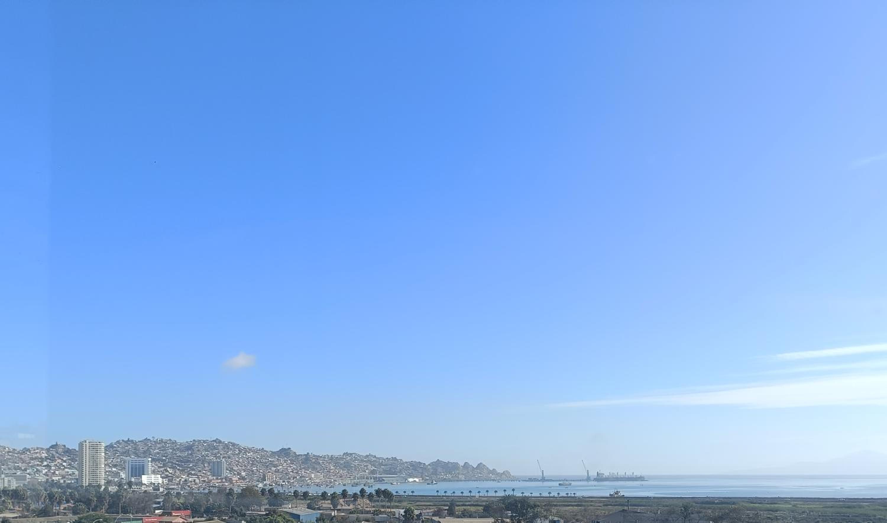 Departamento nuevo Santa Rosa del Mar, familiar, bien iluminado y cerca de todo, con estacionamiento gratis