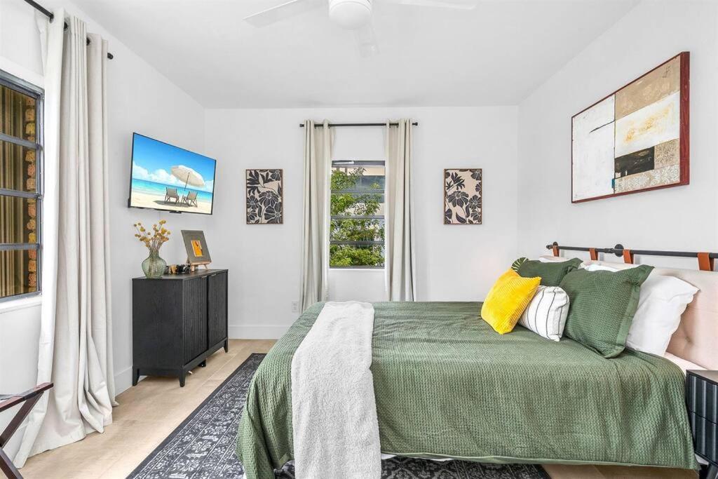 Modern Designer Home in Vibrant Little Haiti Miami