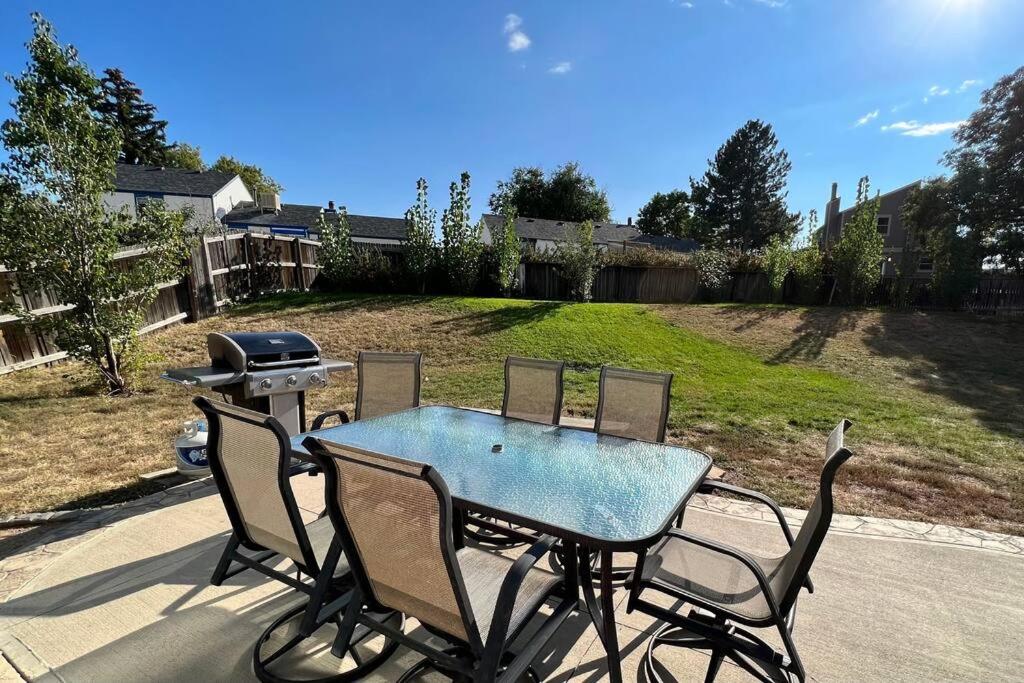 Bright Home - Huge Backyard 20 min - Denver & Boulder, photo 22