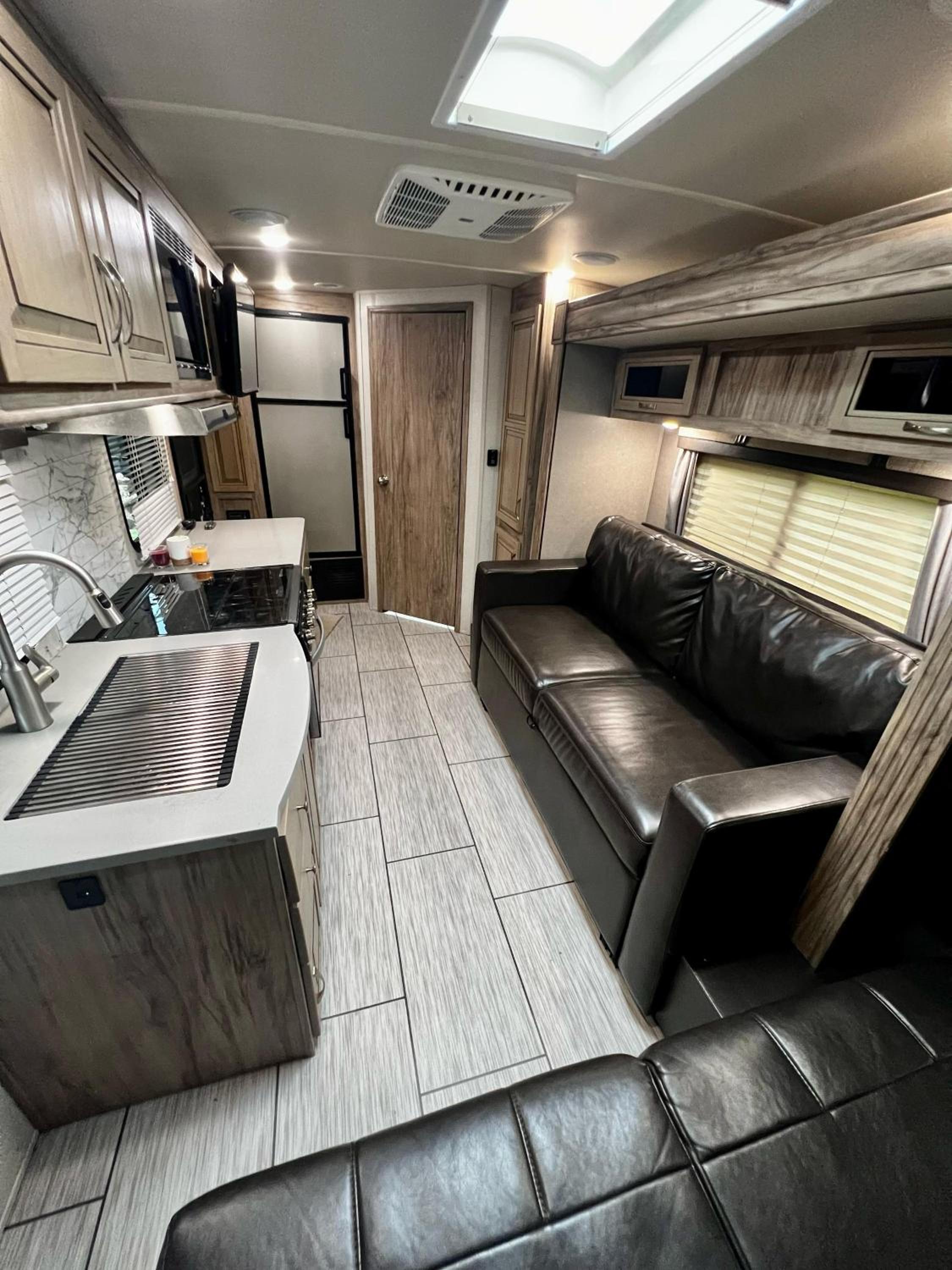 Mineral River Eco Caravan
