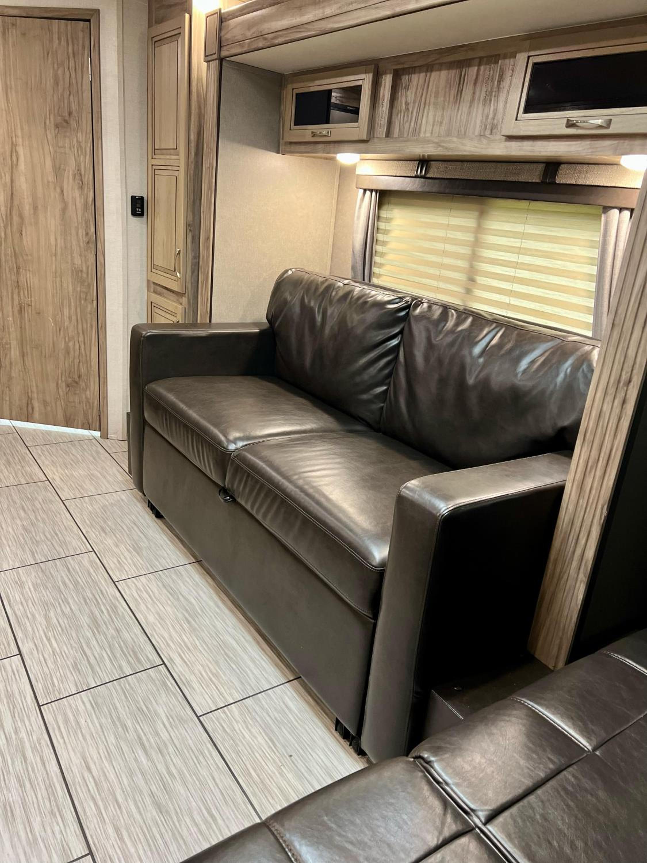 Mineral River Eco Caravan