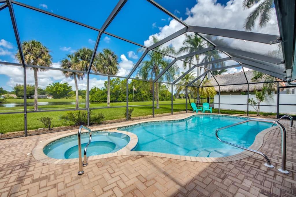 Villa Journey by CoralVilla - large pool quiet area view 3