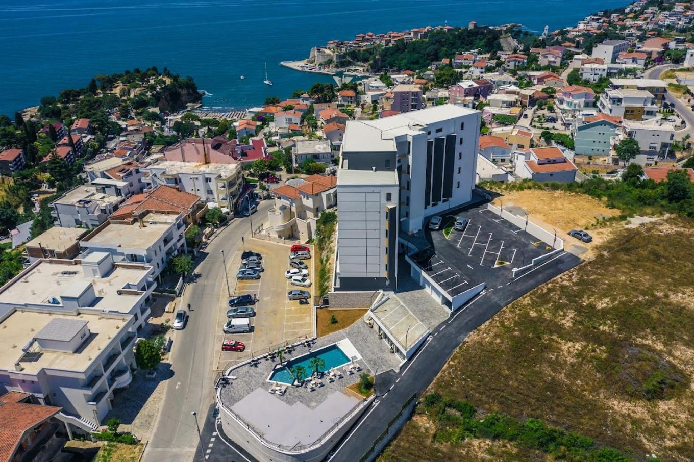Eagles Locus Apartments view 2