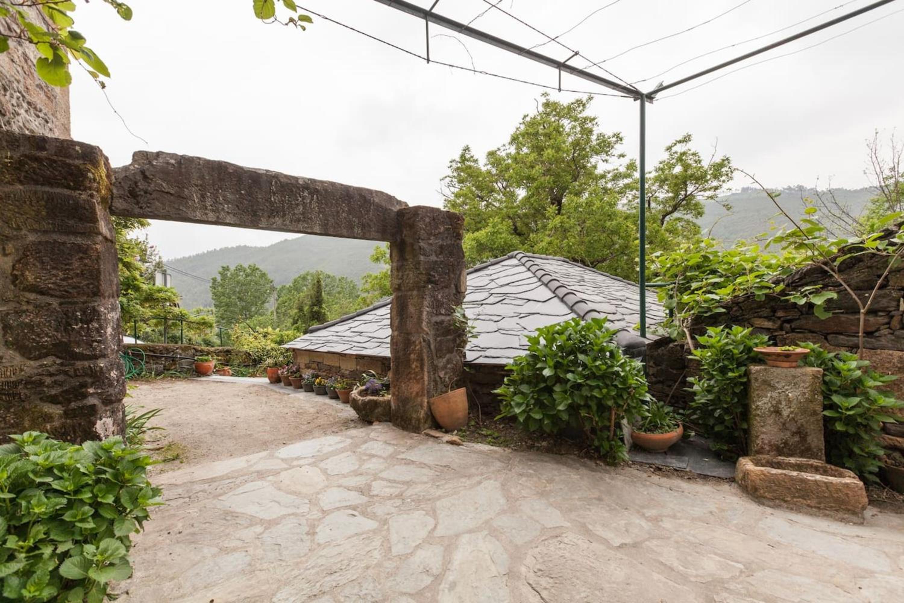 Welcoming House in Amarante with Unfenced Garden view 2