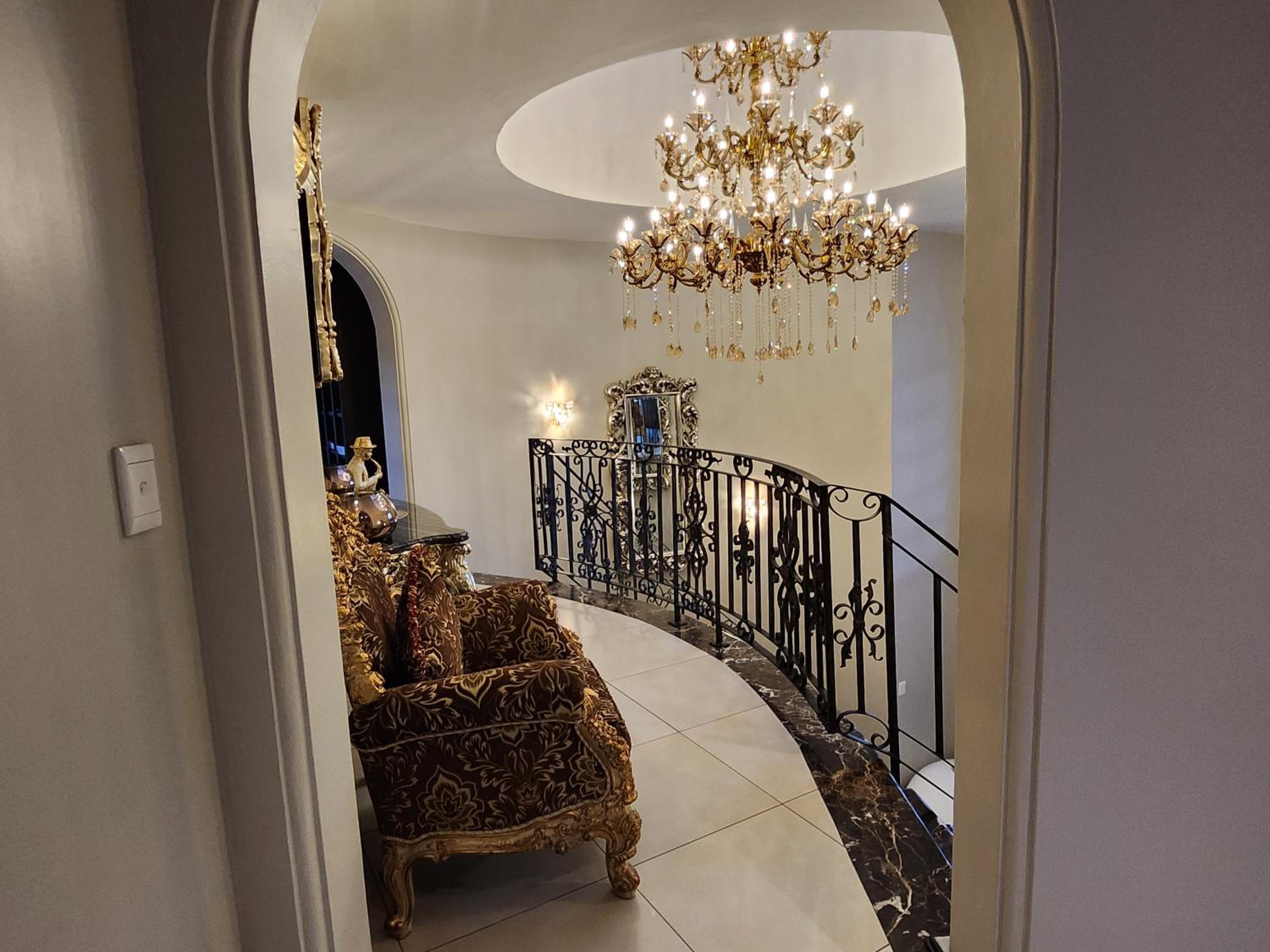 Mount Grand Boutique - 110 Mount Street