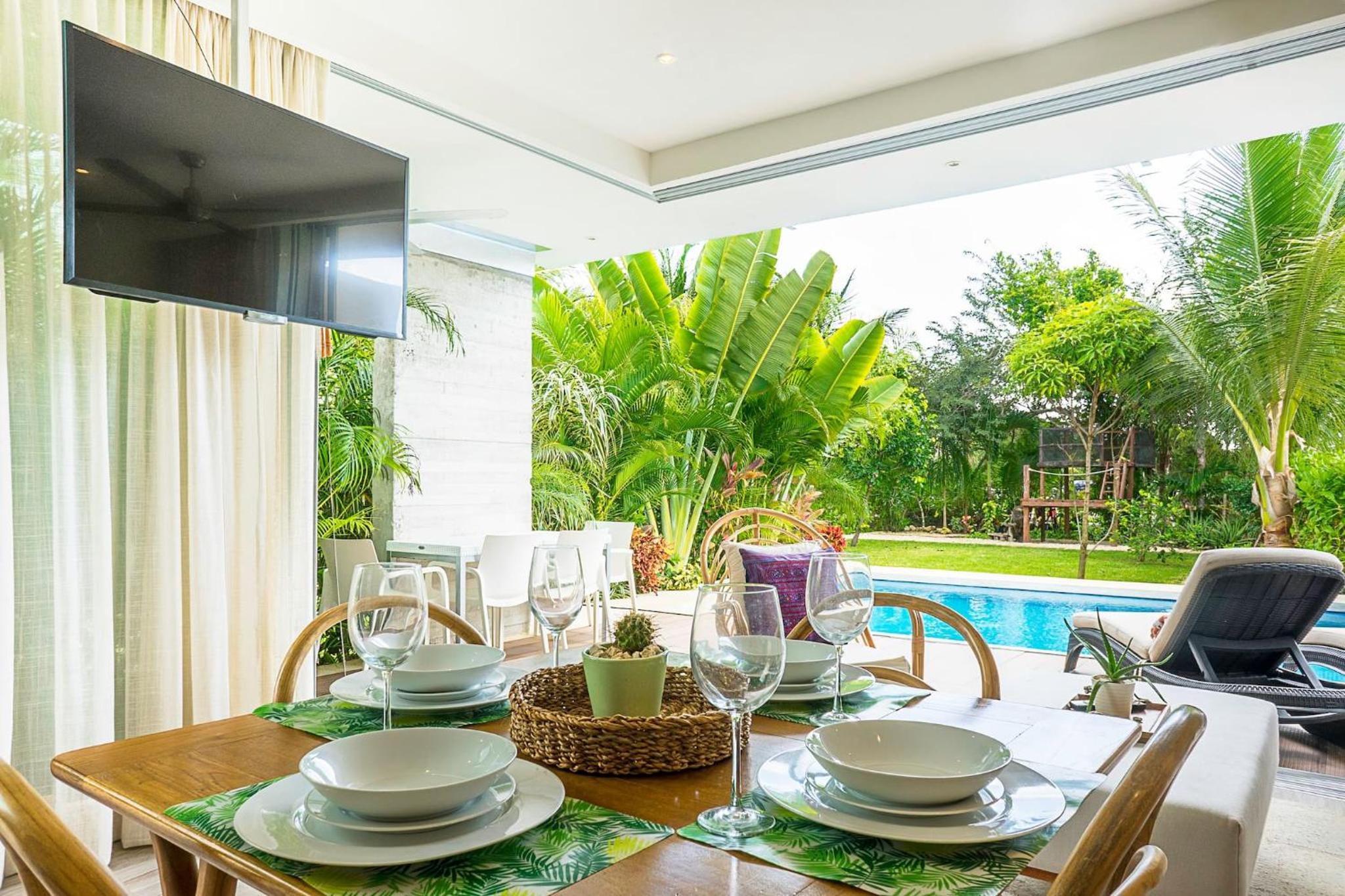 Hotel Private Canal Villa 10min to Beach - Image 1