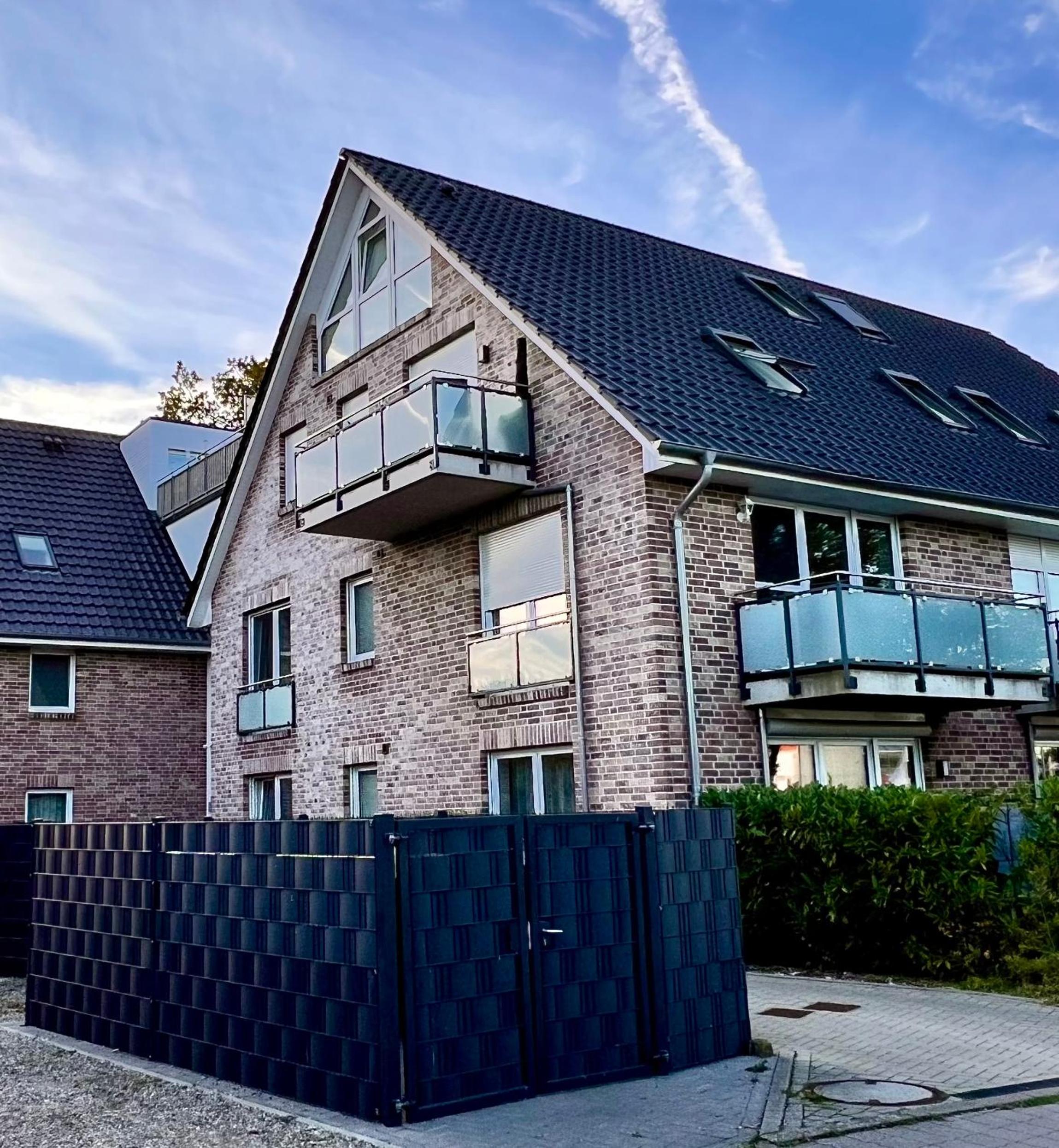 Kleine Auszeit -- inklusive Parkplatz & WiFi, Geschirrspüler, Waschmaschine & Terrasse mit Strandkorb -- Perfekt für Urlaub & Business view 4
