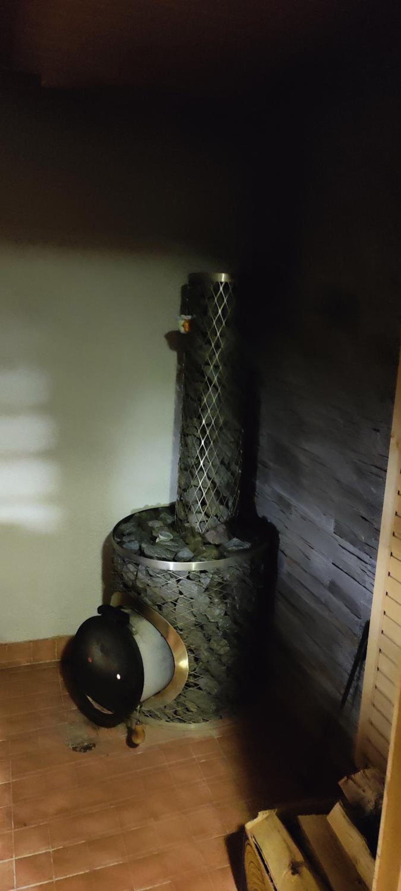 Kaamos Old House