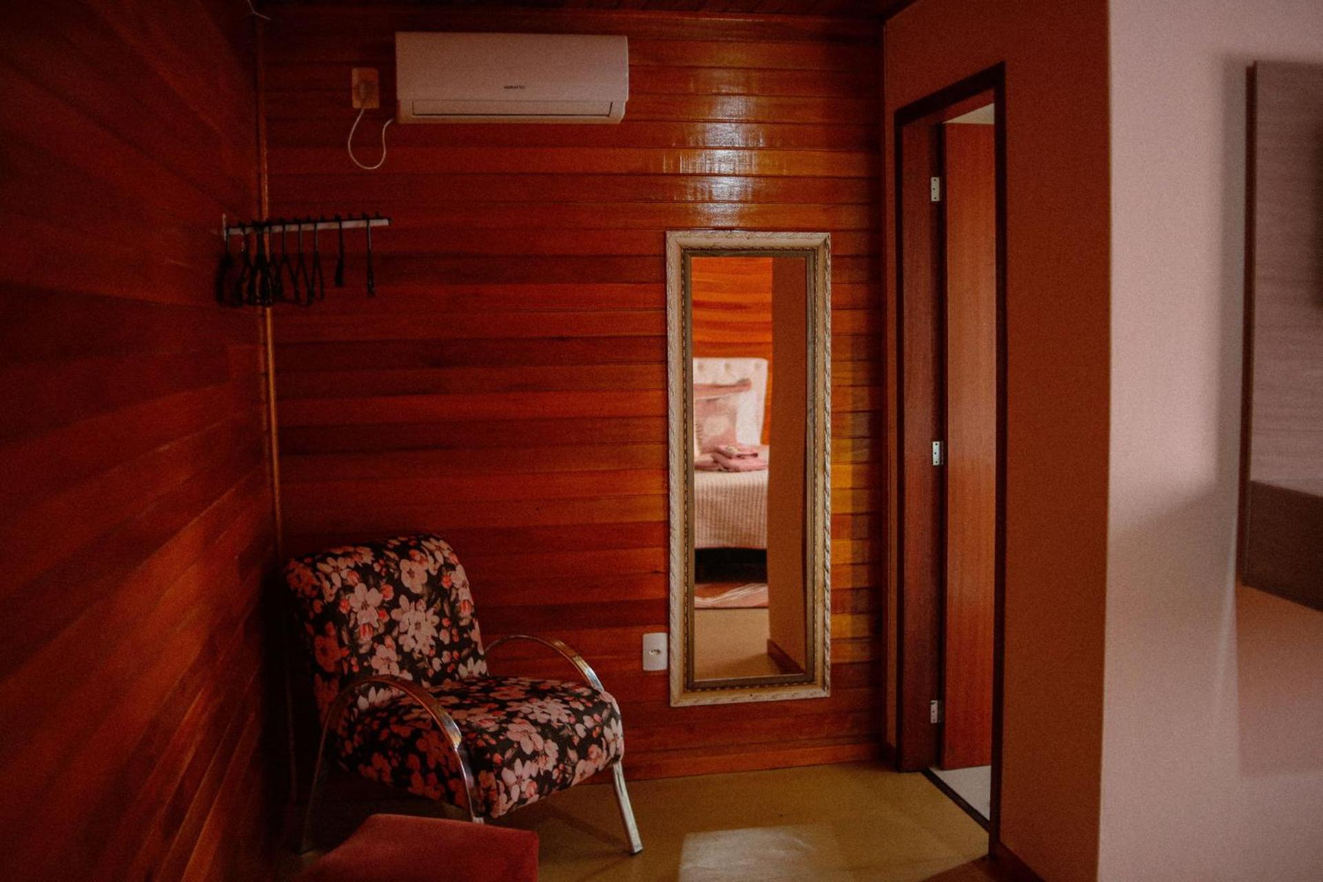 Casa no Centro de Urubici com Churrasqueira SS3130