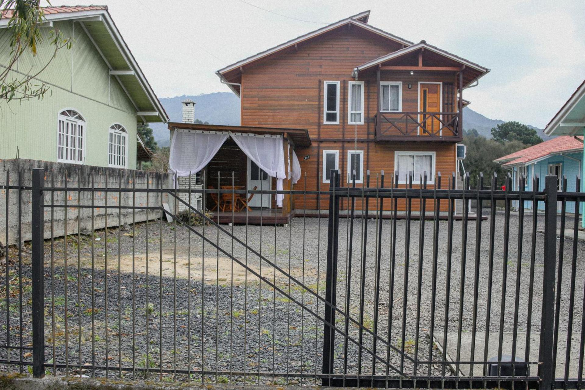 Casa no Centro de Urubici com Churrasqueira SS3130