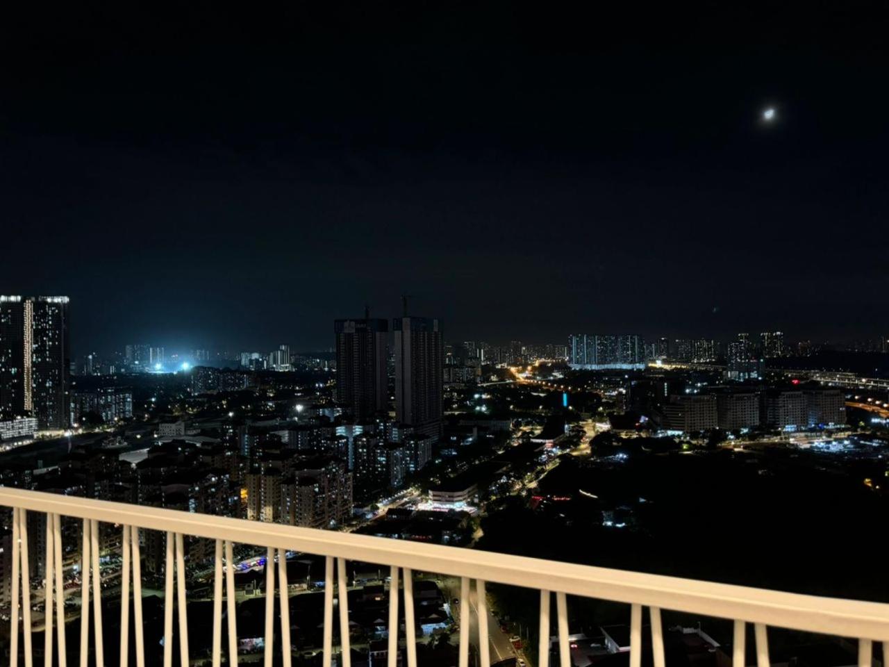 Una Serviced Apartment, Jalan Peel by Rverse Suite