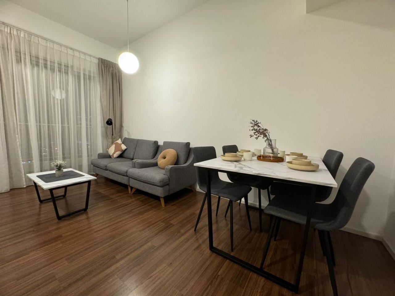 Una Serviced Apartment, Jalan Peel by Rverse Suite