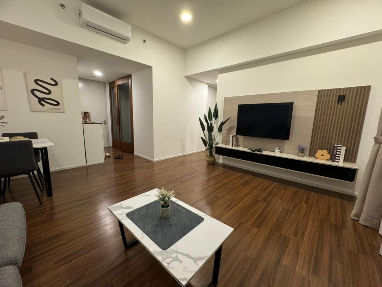 Una Serviced Apartment, Jalan Peel by Rverse Suite